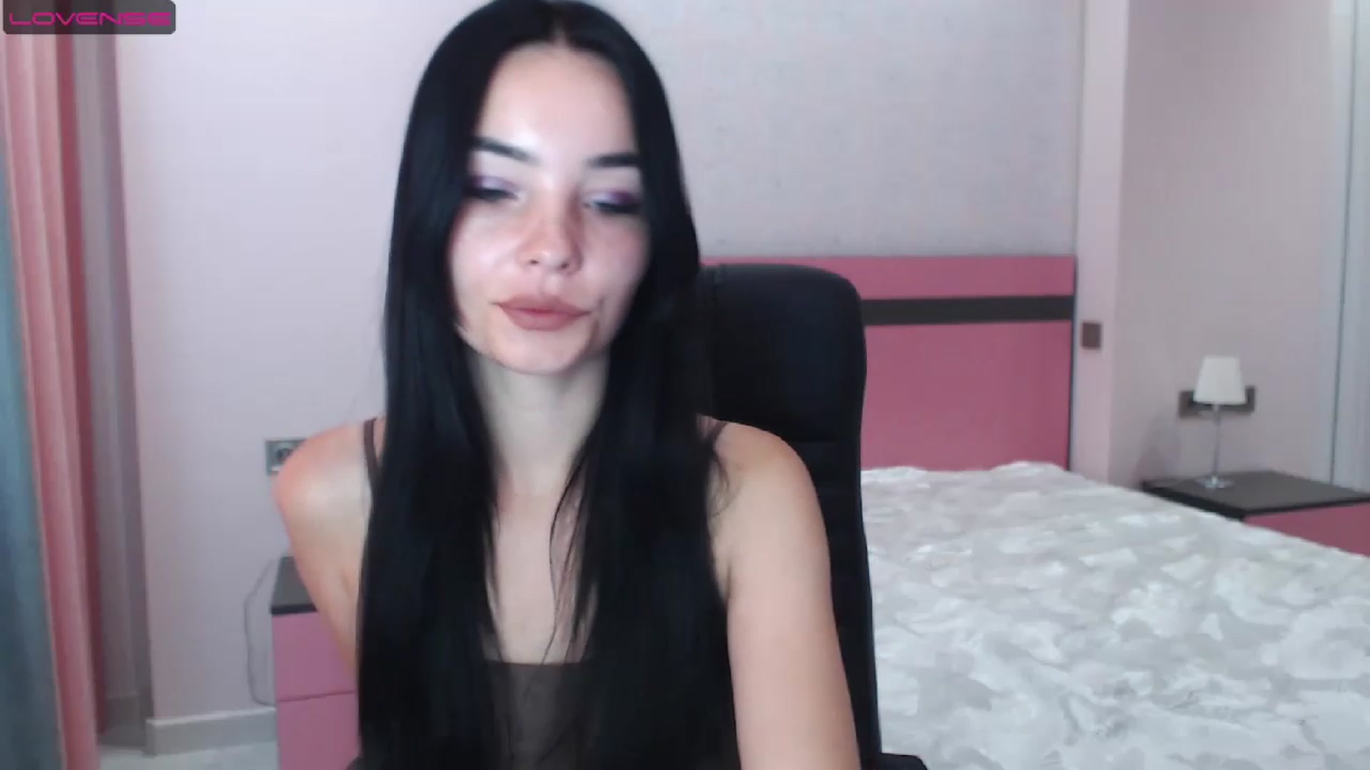 Gallery image thumbnail from SonyaOlsen's myfreecams stream on, 07/25/2023, 09:26 image 20 of 20