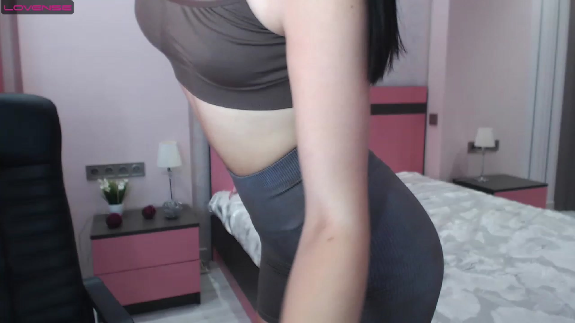 Gallery image thumbnail from SonyaOlsen's myfreecams stream on, 07/25/2023, 10:07 image 17 of 20