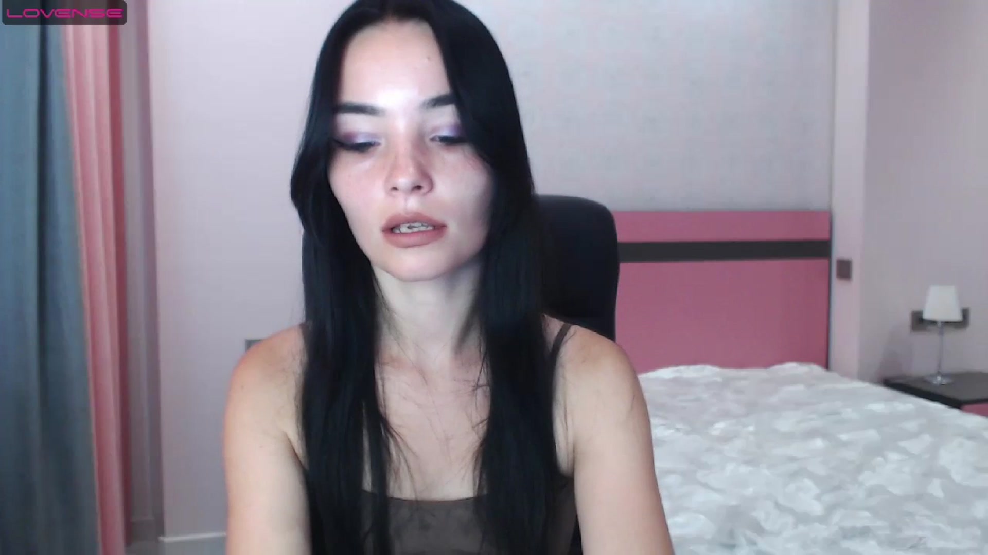Gallery image thumbnail from SonyaOlsen's myfreecams stream on, 07/25/2023, 11:03 image 2 of 20