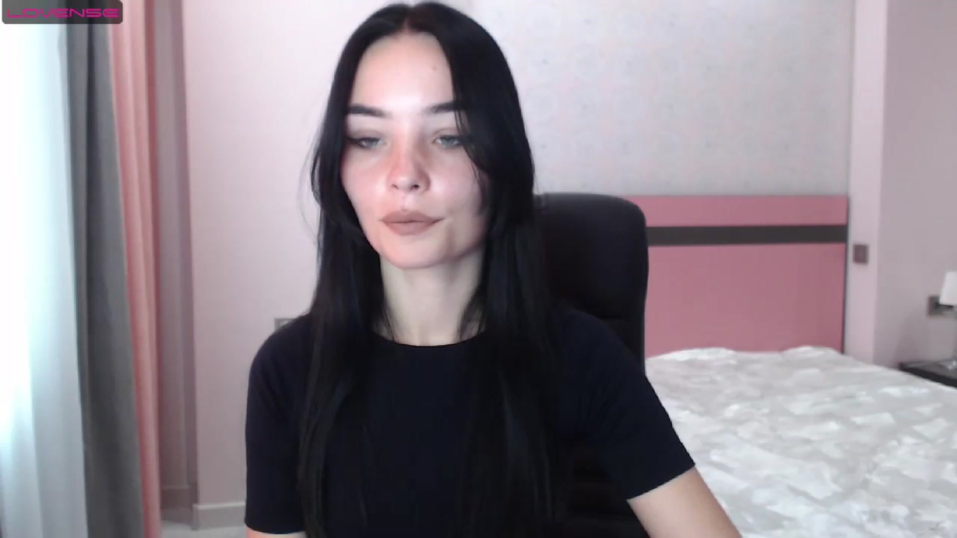 Gallery image thumbnail from SonyaOlsen's myfreecams stream on, 07/26/2023, 07:56 image 9 of 20