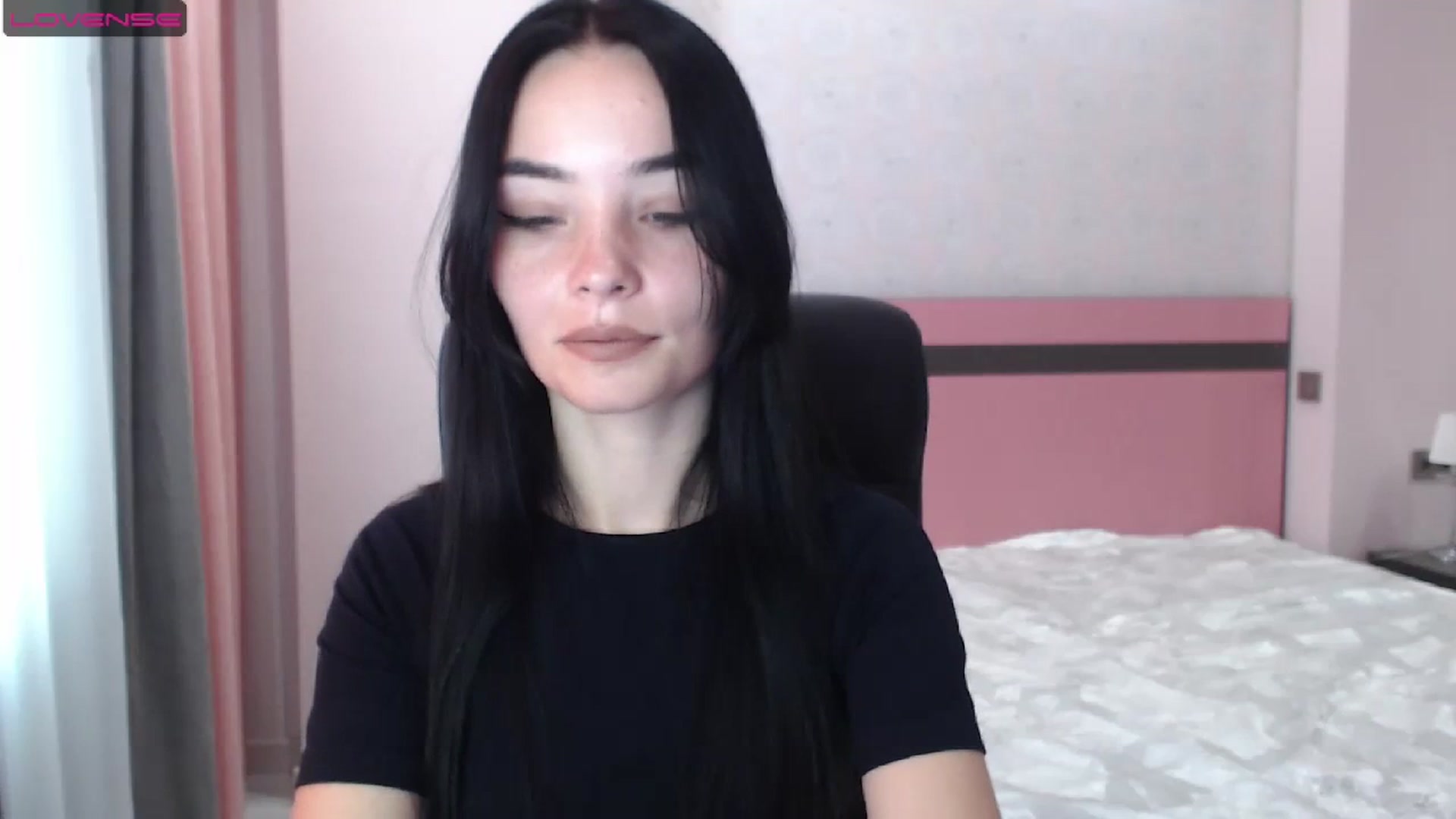 Gallery image thumbnail from SonyaOlsen's myfreecams stream on, 07/26/2023, 07:56 image 10 of 20