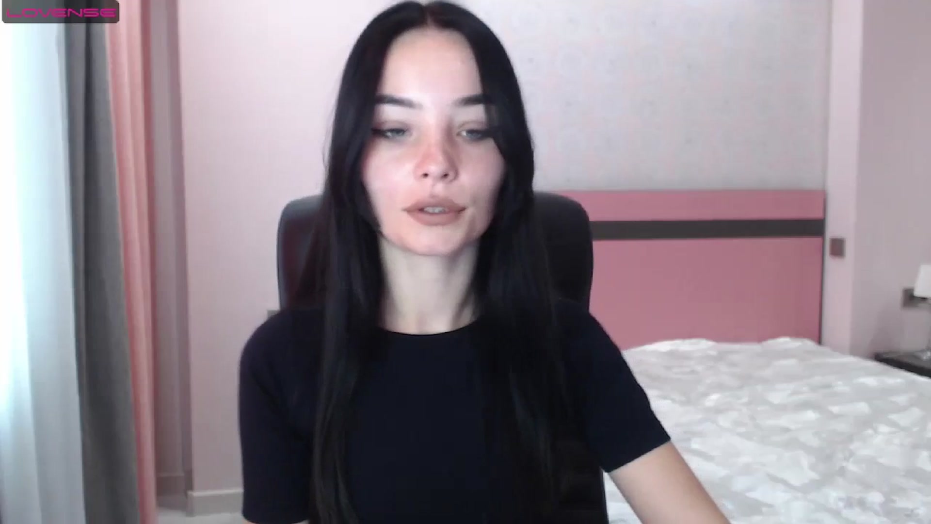 Gallery image thumbnail from SonyaOlsen's myfreecams stream on, 07/26/2023, 07:56 image 3 of 20