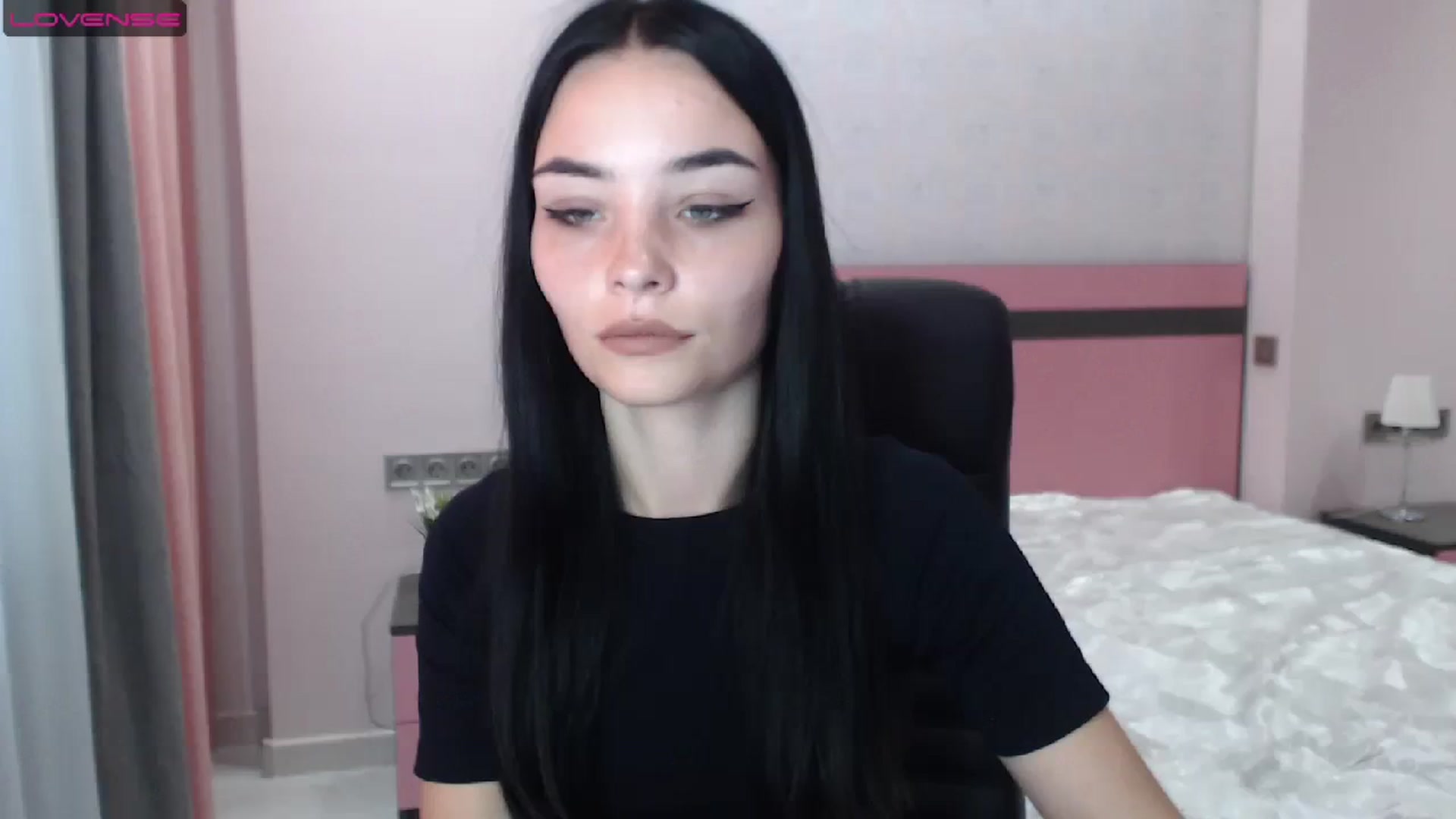 Gallery image thumbnail from SonyaOlsen's myfreecams stream on, 07/26/2023, 09:22 image 18 of 20