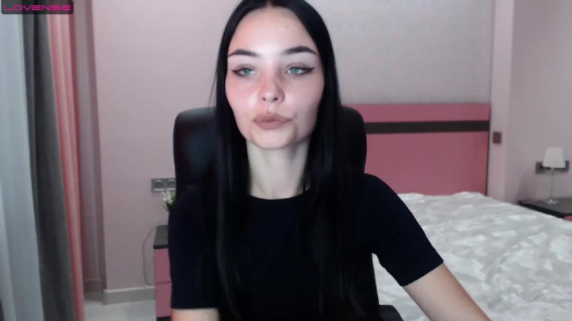 Gallery image thumbnail from SonyaOlsen's myfreecams stream on, 07/26/2023, 10:58 image 3 of 20