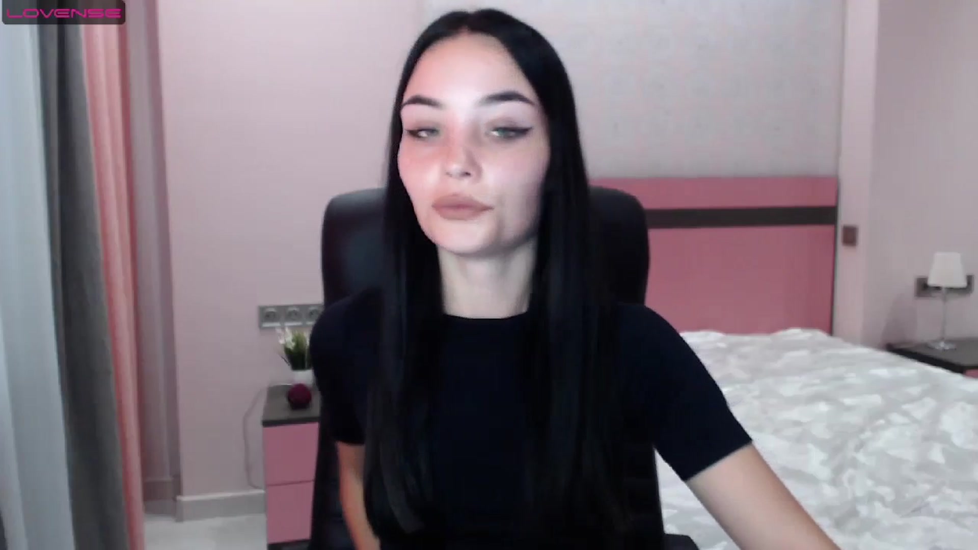 Gallery image thumbnail from SonyaOlsen's myfreecams stream on, 07/26/2023, 10:58 image 18 of 20