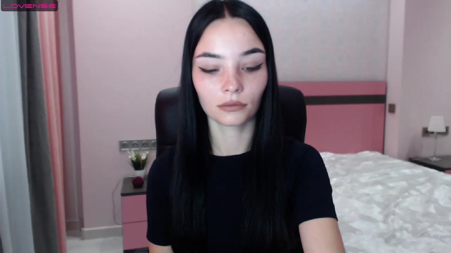Gallery image thumbnail from SonyaOlsen's myfreecams stream on, 07/26/2023, 10:58 image 16 of 20