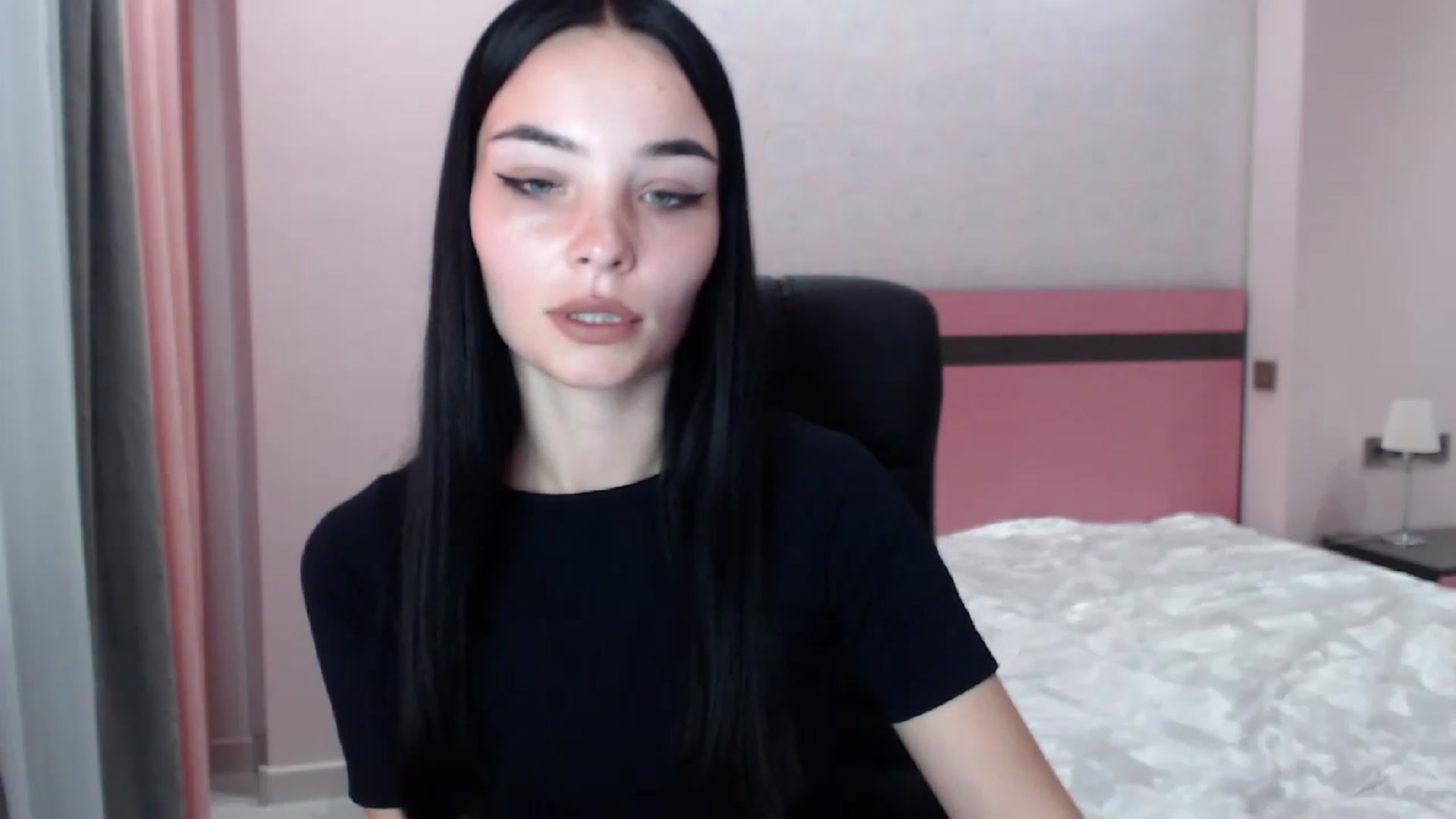 Gallery image thumbnail from SonyaOlsen's myfreecams stream on, 07/26/2023, 12:29 image 20 of 20