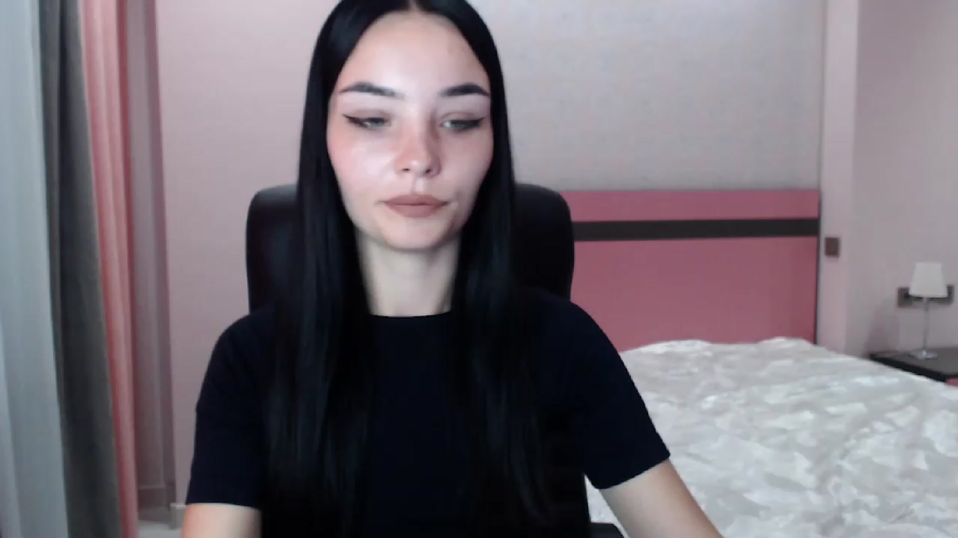 Gallery image thumbnail from SonyaOlsen's myfreecams stream on, 07/26/2023, 12:29 image 3 of 20