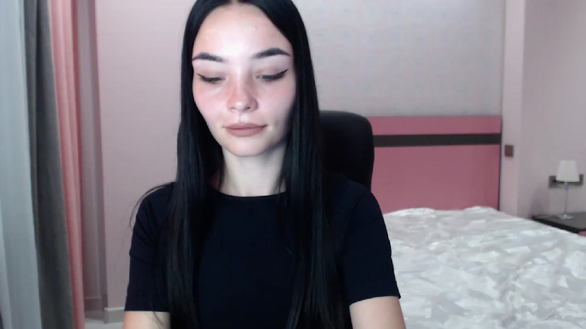 Gallery image thumbnail from SonyaOlsen's myfreecams stream on, 07/26/2023, 12:29 image 16 of 20