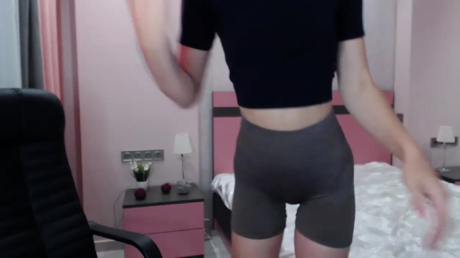 Gallery image thumbnail from SonyaOlsen's myfreecams stream on, 07/26/2023, 12:29 image 13 of 20