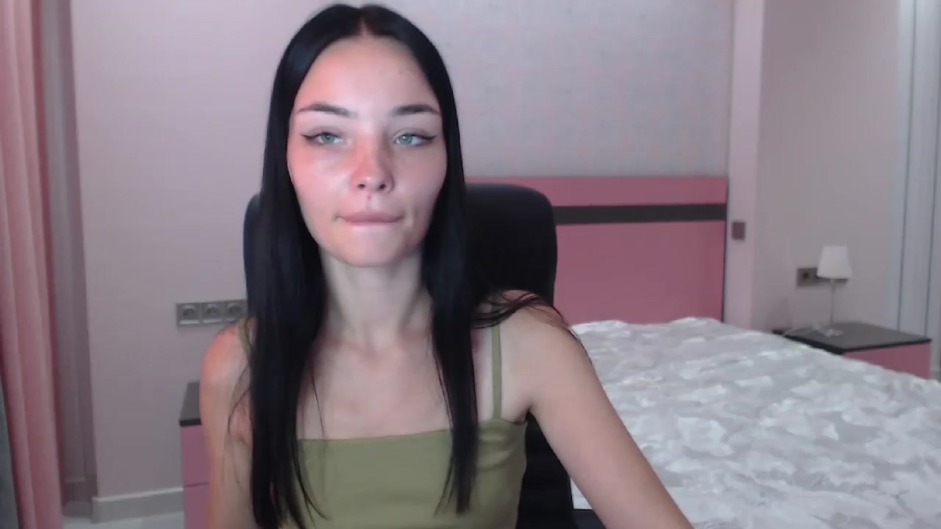 Gallery image thumbnail from SonyaOlsen's myfreecams stream on, 07/29/2023, 10:05 image 6 of 20