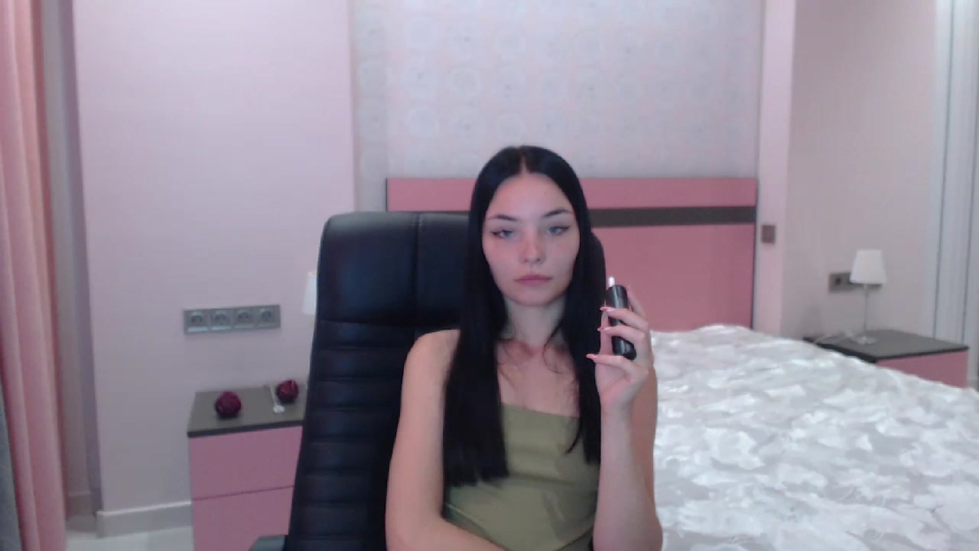 Gallery image thumbnail from SonyaOlsen's myfreecams stream on, 07/29/2023, 10:34 image 20 of 20