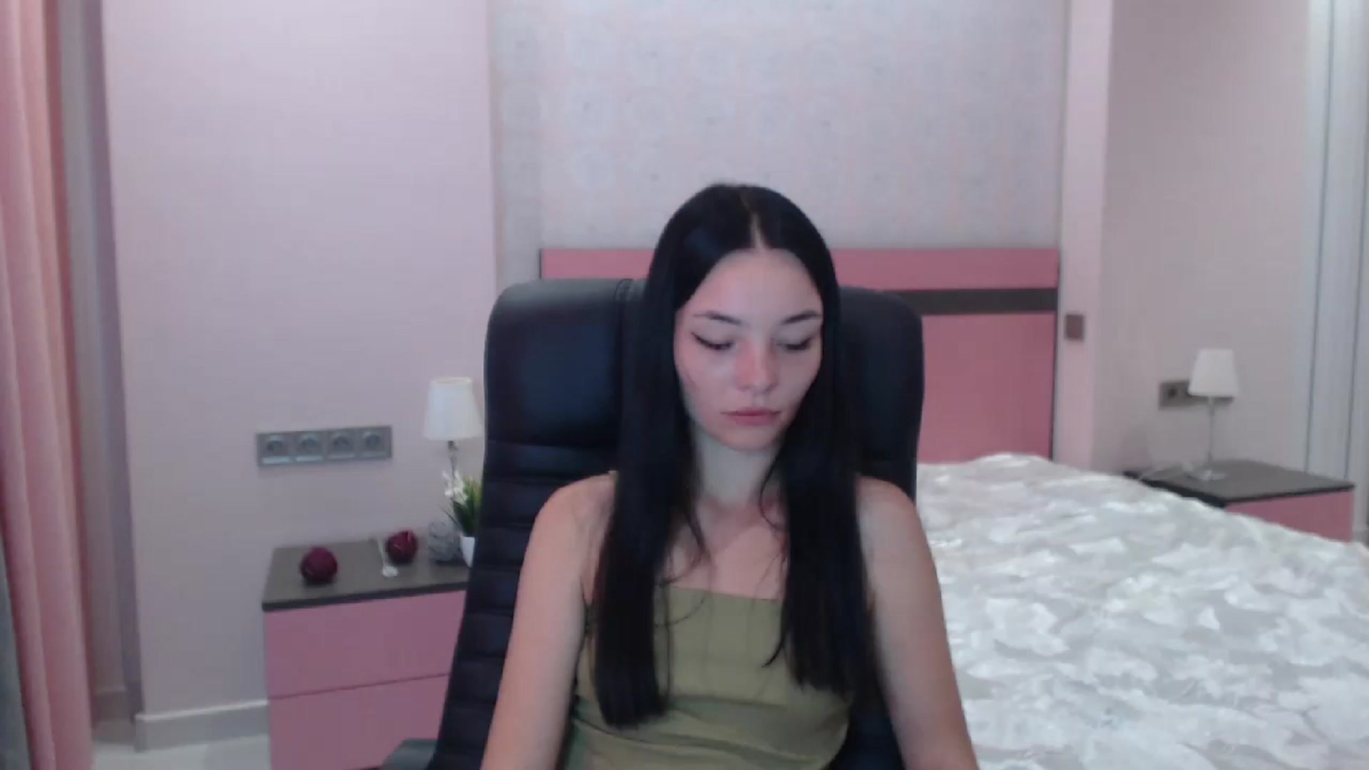 Gallery image thumbnail from SonyaOlsen's myfreecams stream on, 07/29/2023, 10:34 image 2 of 20