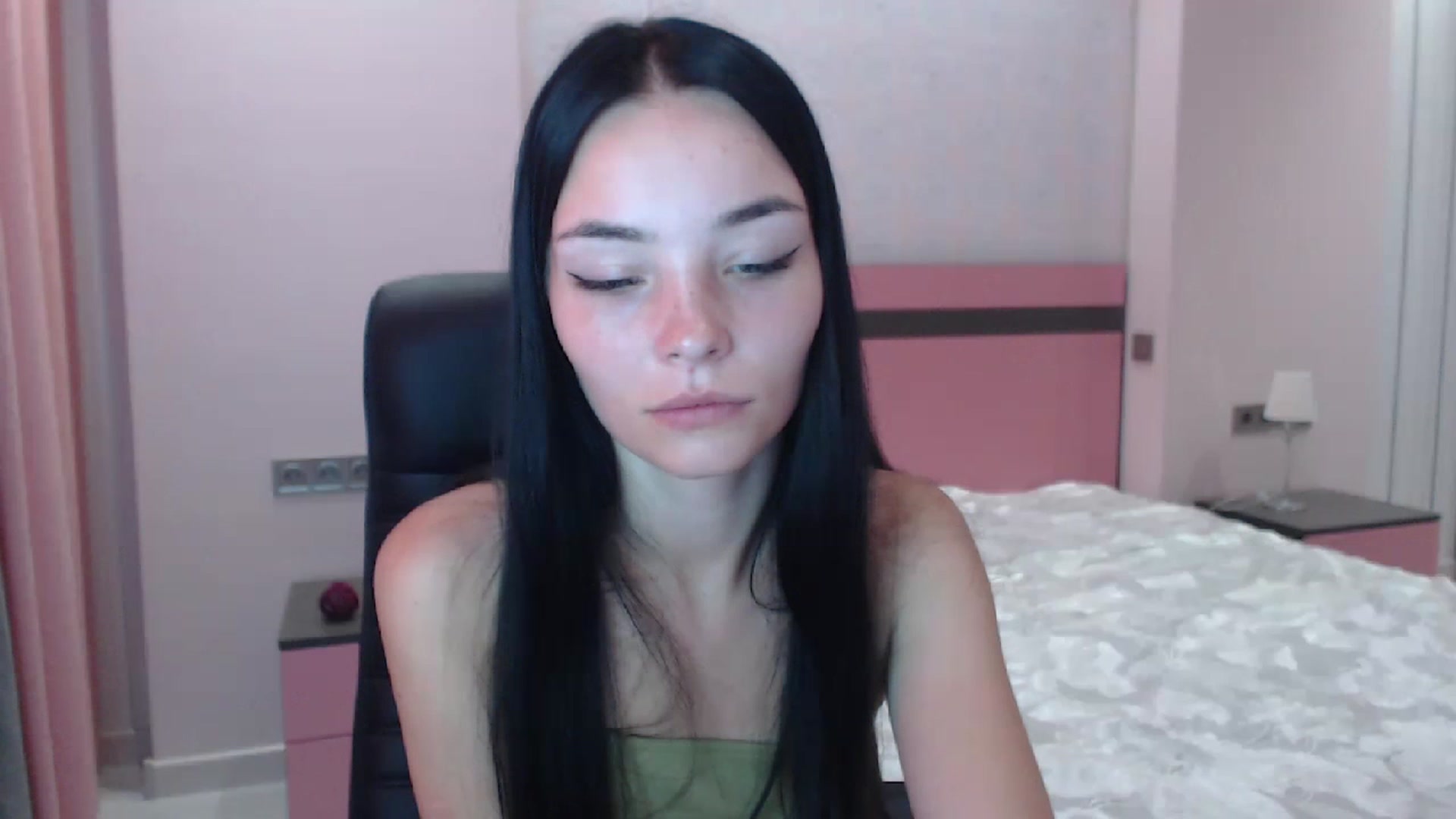 Gallery image thumbnail from SonyaOlsen's myfreecams stream on, 07/29/2023, 10:34 image 8 of 20
