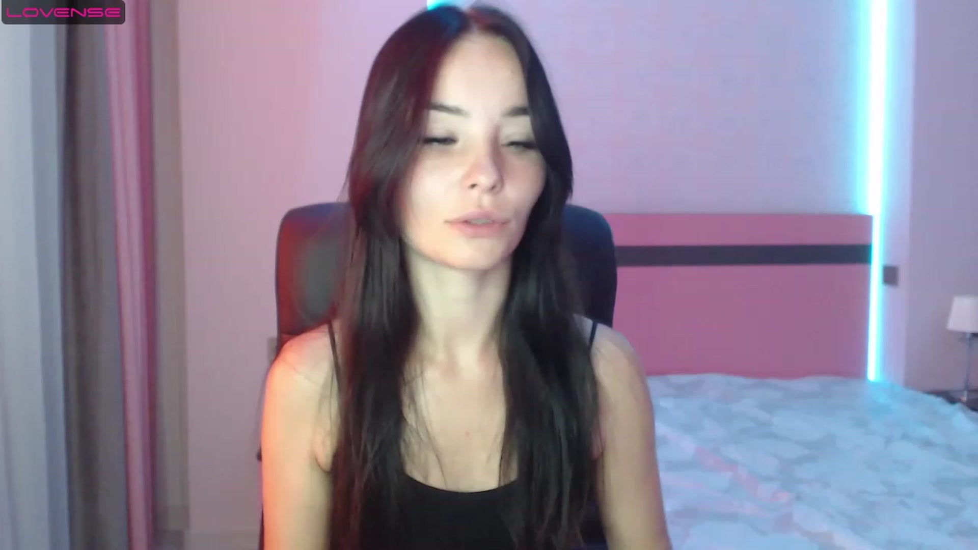 Gallery image thumbnail from SonyaOlsen's myfreecams stream on, 08/16/2023, 09:18 image 1 of 20