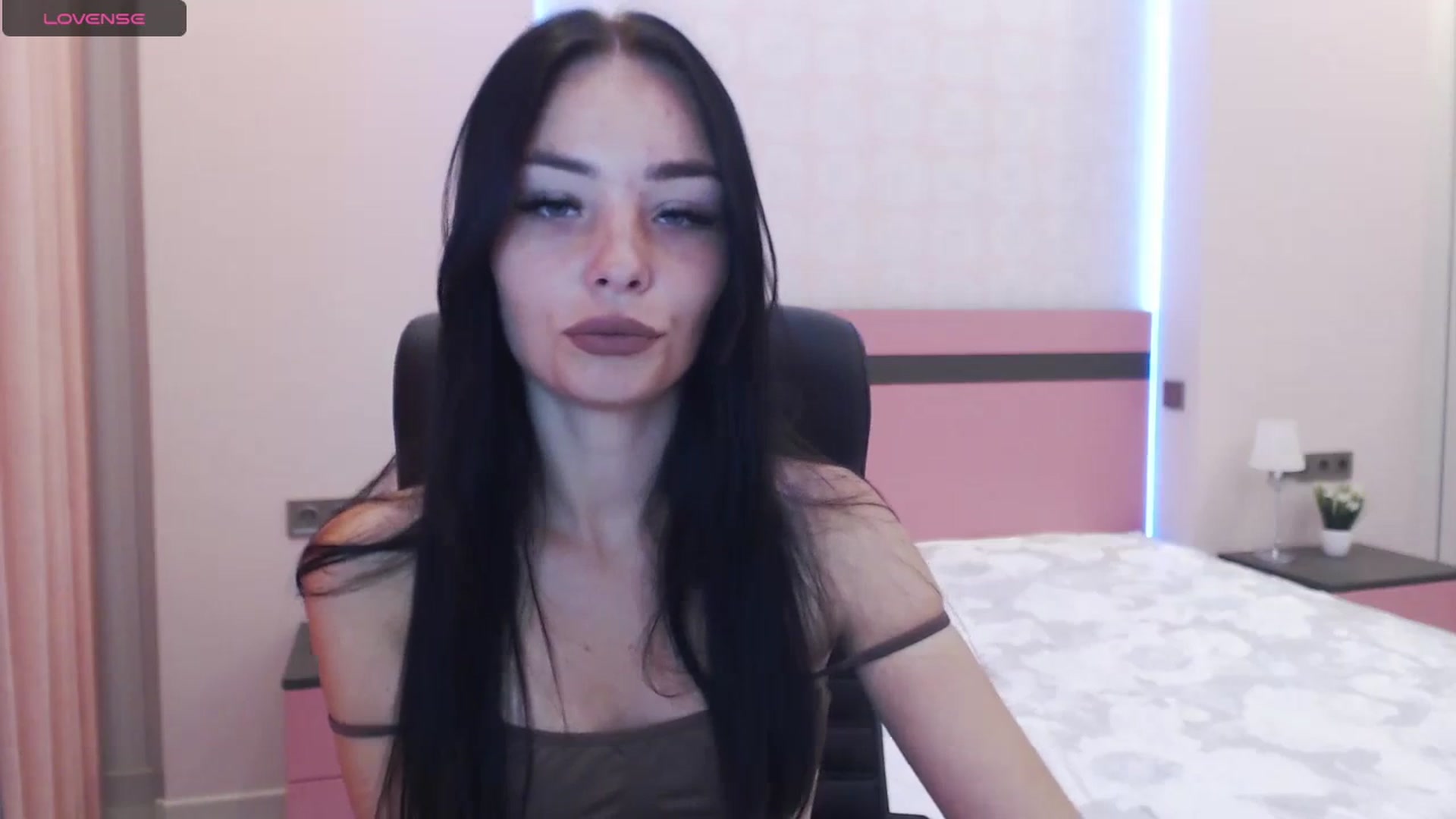 Gallery image thumbnail from SonyaOlsen's myfreecams stream on, 08/17/2023, 12:47 image 17 of 20