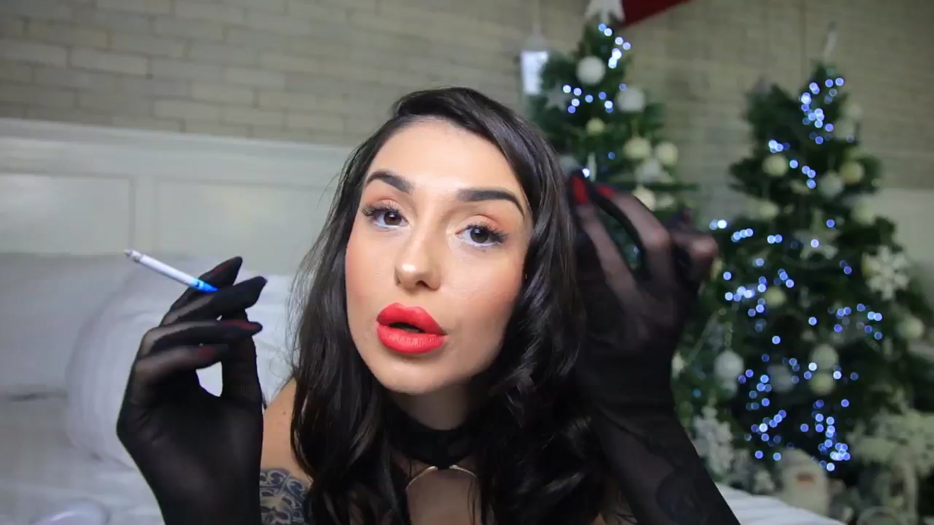 Gallery image thumbnail from SonyaParker's myfreecams stream on, 12/21/2024, 08:34 image 9 of 20