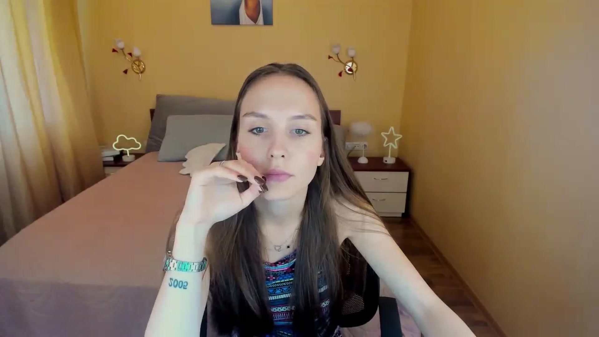 Gallery image thumbnail from SonyaSue's myfreecams stream on, 10/23/2023, 11:16 image 11 of 20