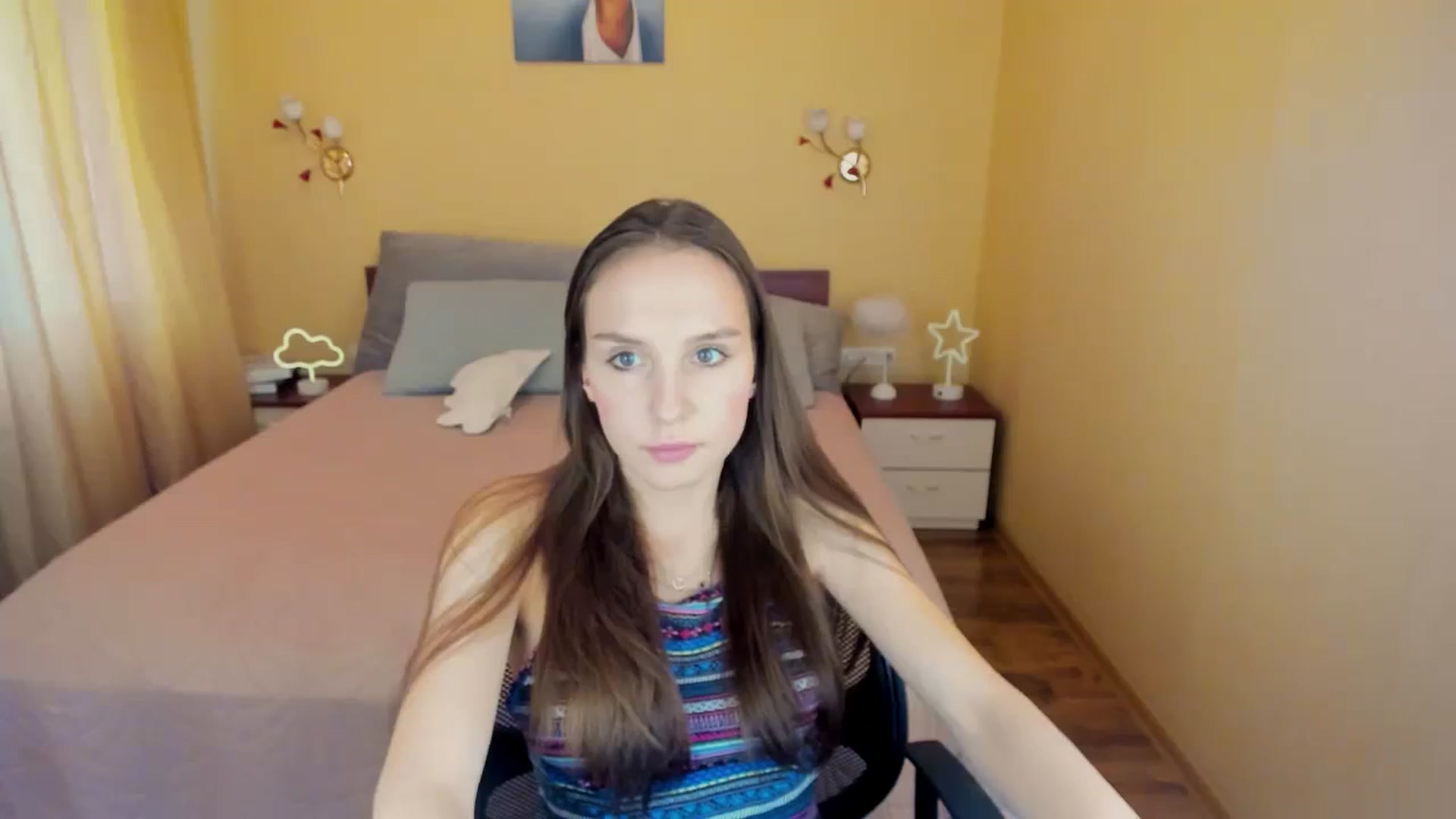 Gallery image thumbnail from SonyaSue's myfreecams stream on, 10/23/2023, 11:16 image 13 of 20