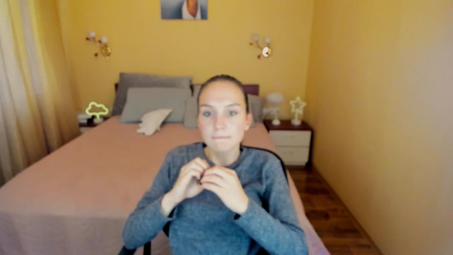 Gallery image thumbnail from SonyaSue's myfreecams stream on, 10/23/2023, 11:52 image 20 of 20