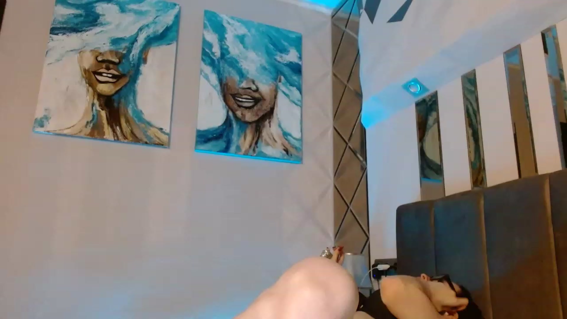 Gallery image thumbnail from Sonya_BDay's myfreecams stream on, 03/02/2023, 17:17 image 11 of 20