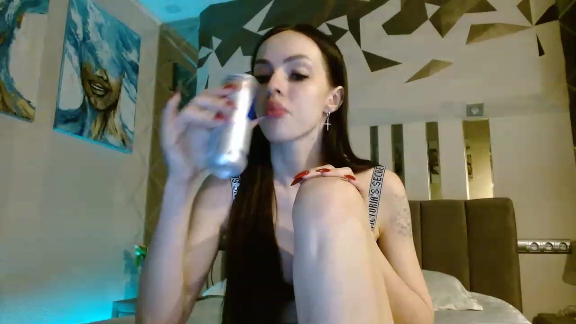 Gallery image thumbnail from Sonya_BDay's myfreecams stream on, 03/03/2023, 18:08 image 6 of 20