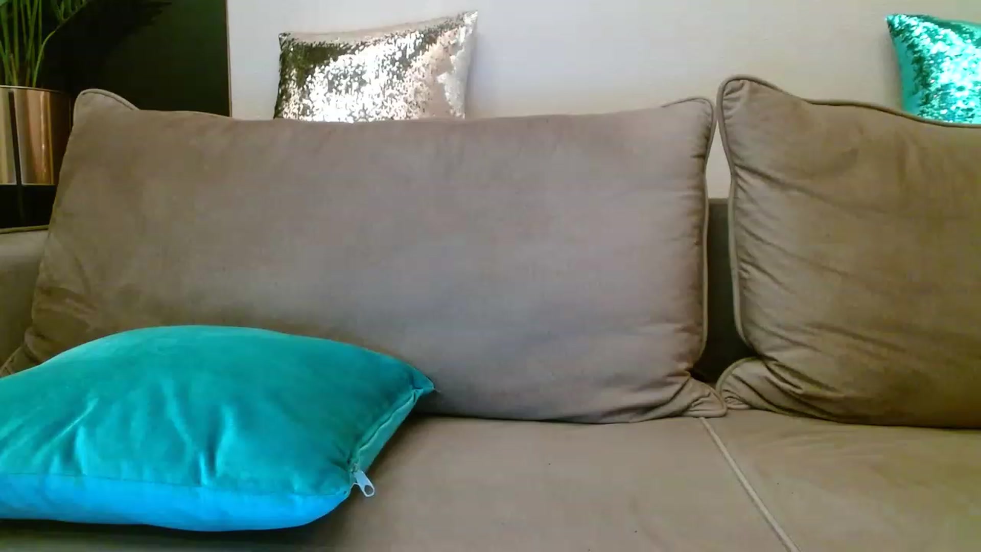 Gallery image thumbnail from Sonya_BDay's myfreecams stream on, 03/05/2023, 23:04 image 5 of 20