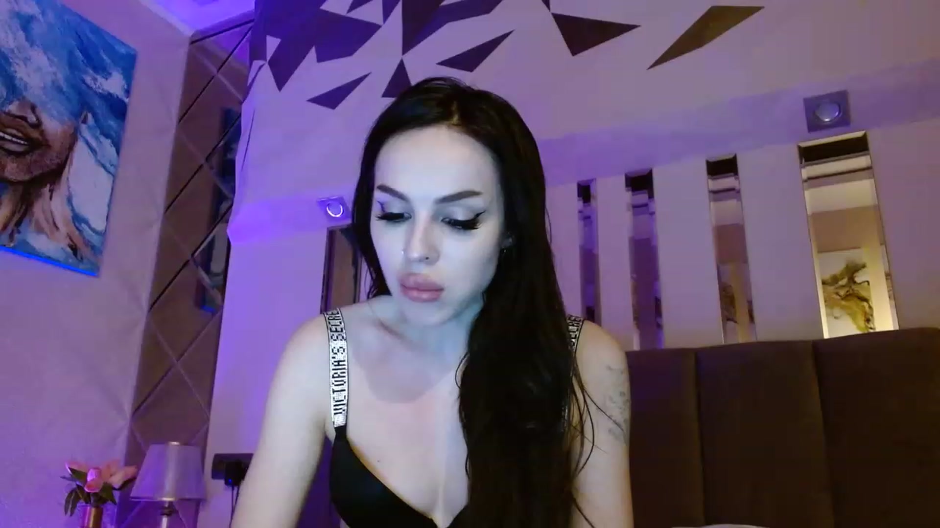 Gallery image thumbnail from Sonya_BDay's myfreecams stream on, 03/09/2023, 01:21 image 20 of 20