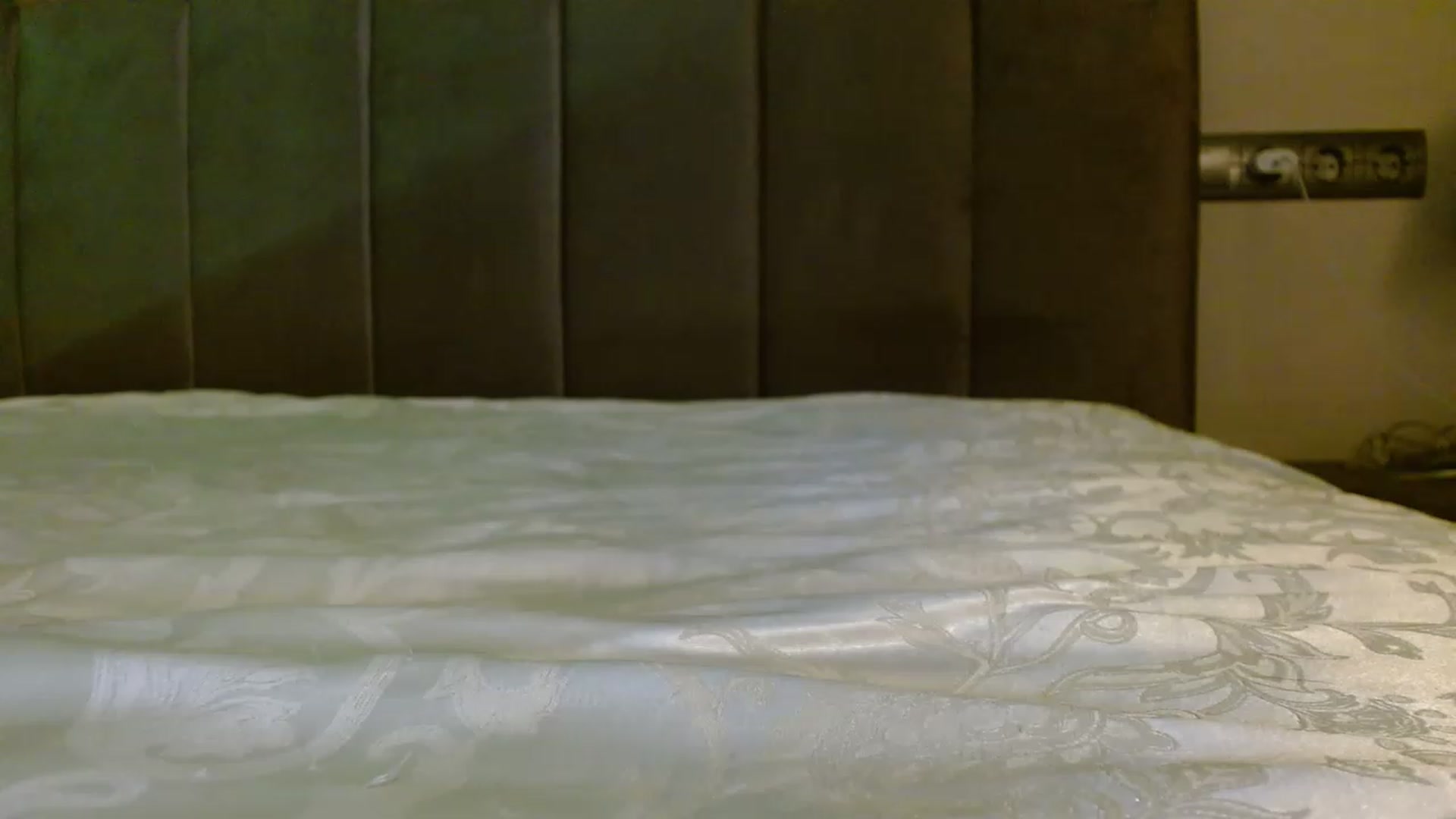 Gallery image thumbnail from Sonya_BDay's myfreecams stream on, 03/09/2023, 01:21 image 6 of 20