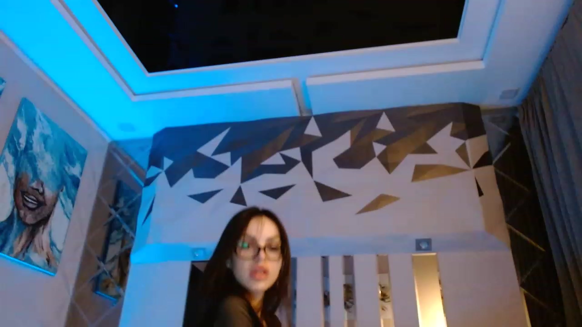 Gallery image thumbnail from Sonya_BDay's myfreecams stream on, 03/12/2023, 02:26 image 16 of 20
