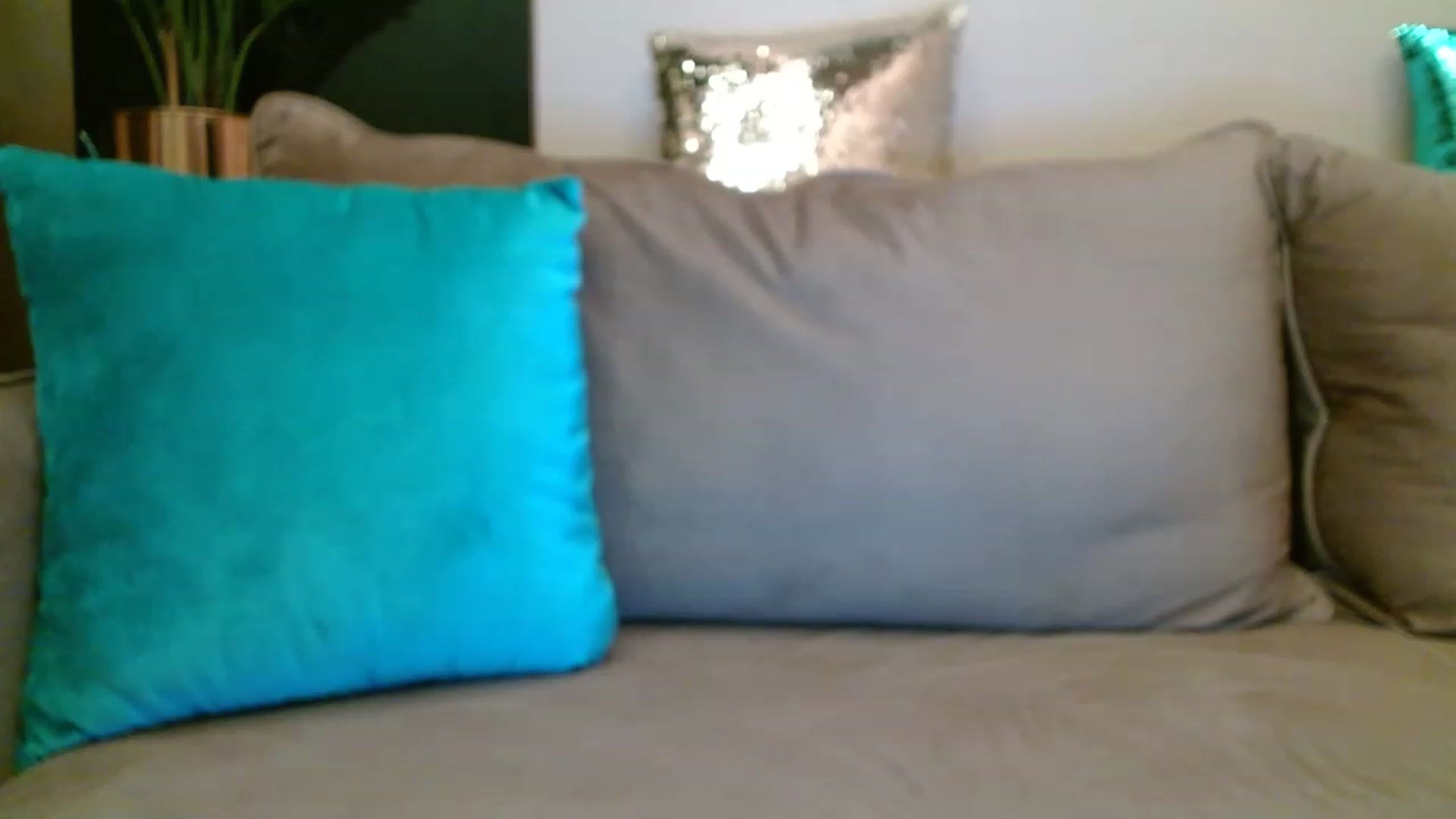 Gallery image thumbnail from Sonya_BDay's myfreecams stream on, 03/12/2023, 22:03 image 19 of 20