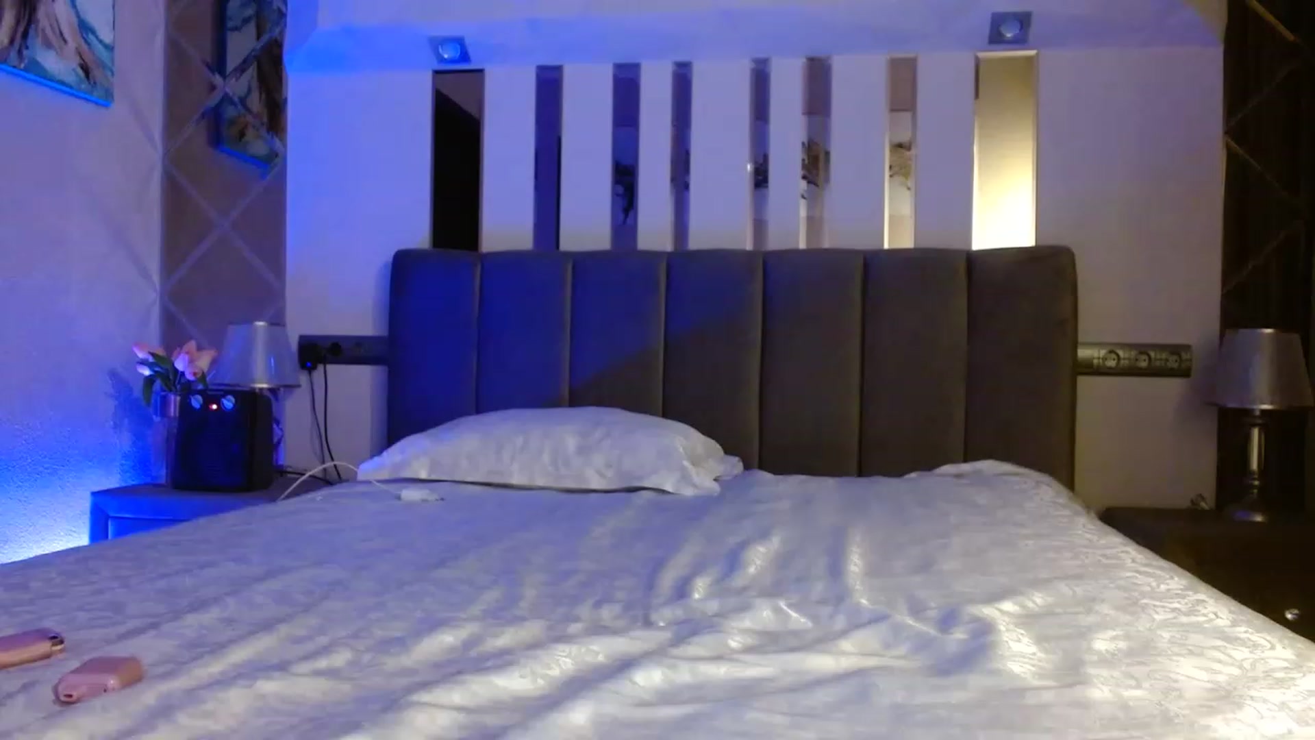 Gallery image thumbnail from Sonya_BDay's myfreecams stream on, 03/17/2023, 20:27 image 13 of 20