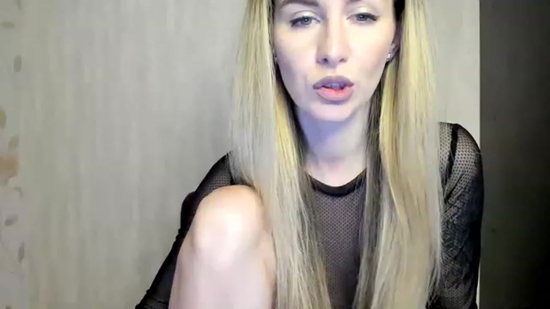 Gallery image thumbnail from Sonya_Kreez's myfreecams stream on, 11/19/2022, 11:52 image 14 of 20
