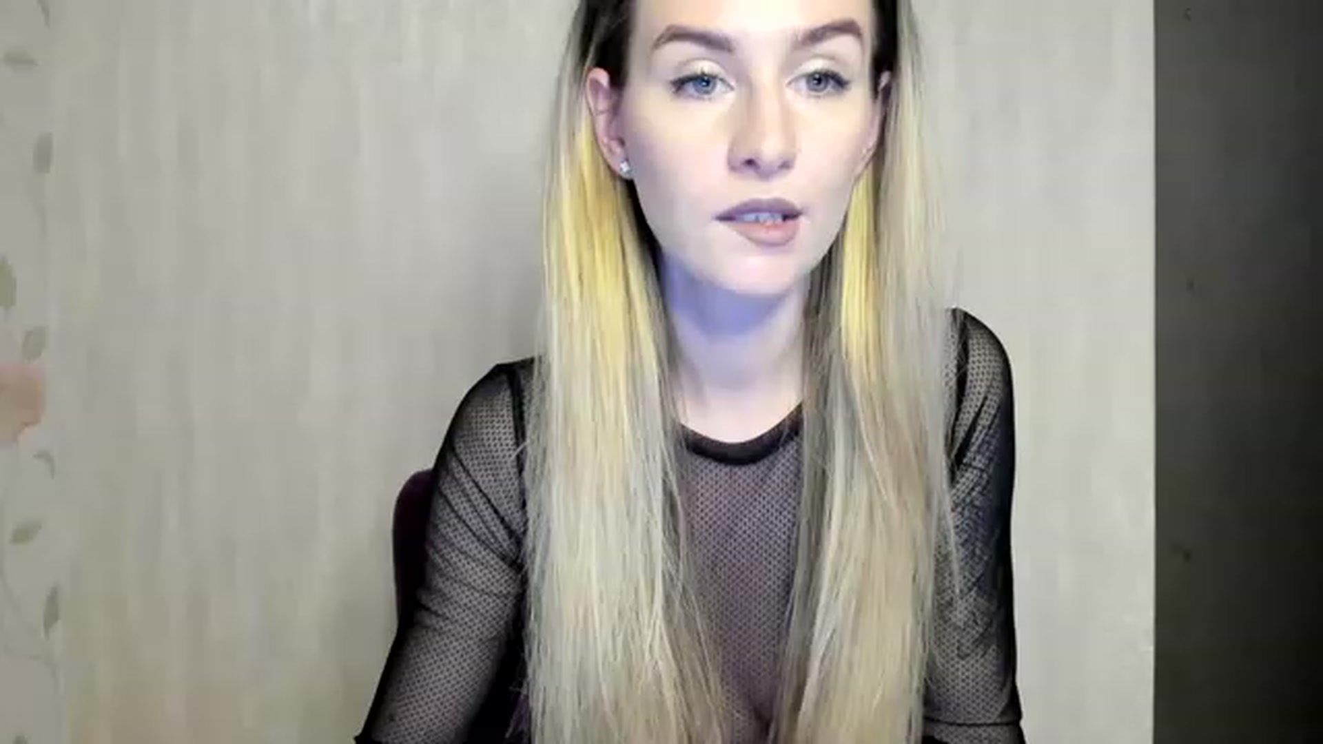Gallery image thumbnail from Sonya_Kreez's myfreecams stream on, 11/19/2022, 11:52 image 12 of 20