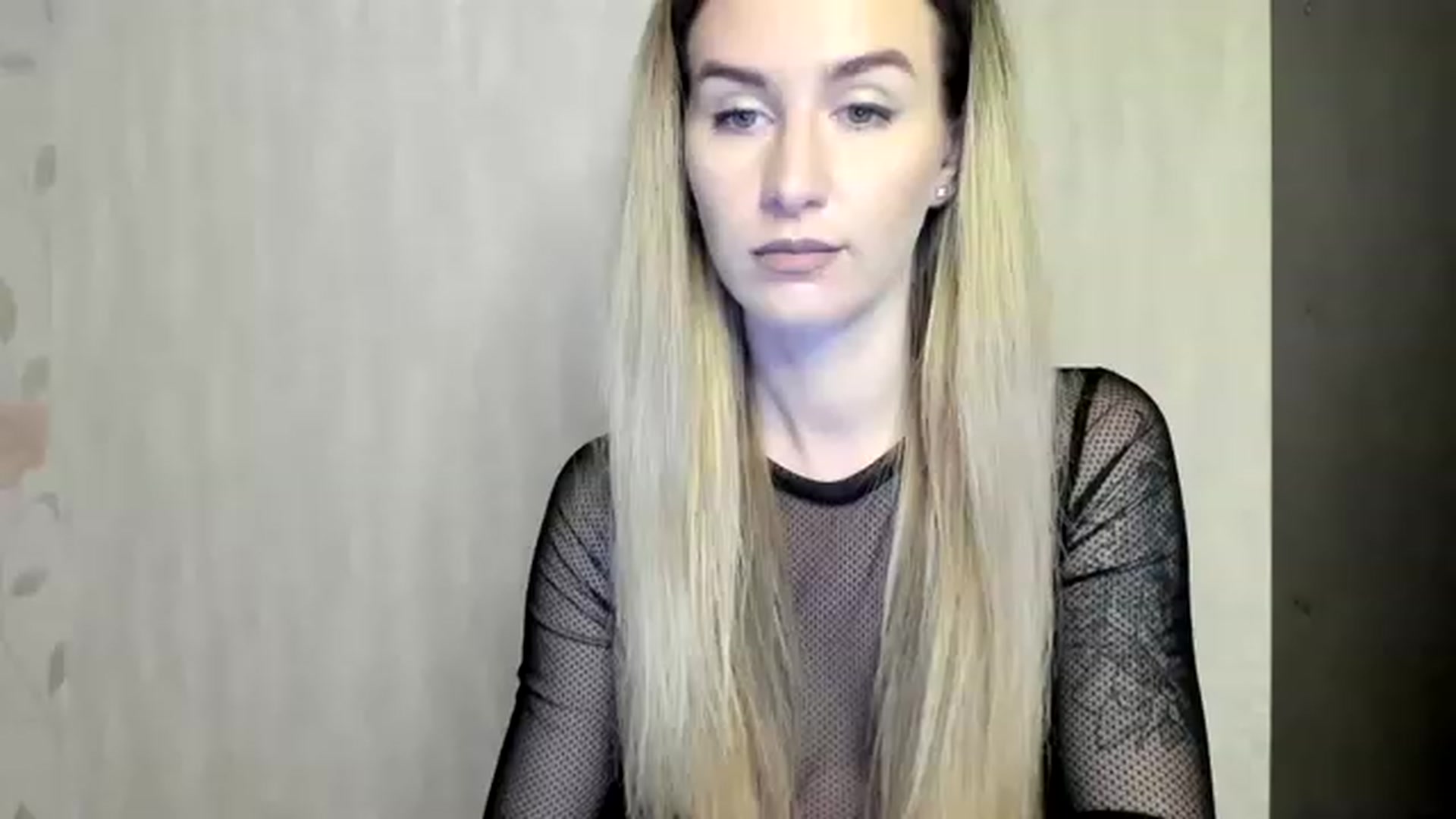 Gallery image thumbnail from Sonya_Kreez's myfreecams stream on, 11/19/2022, 12:44 image 6 of 20