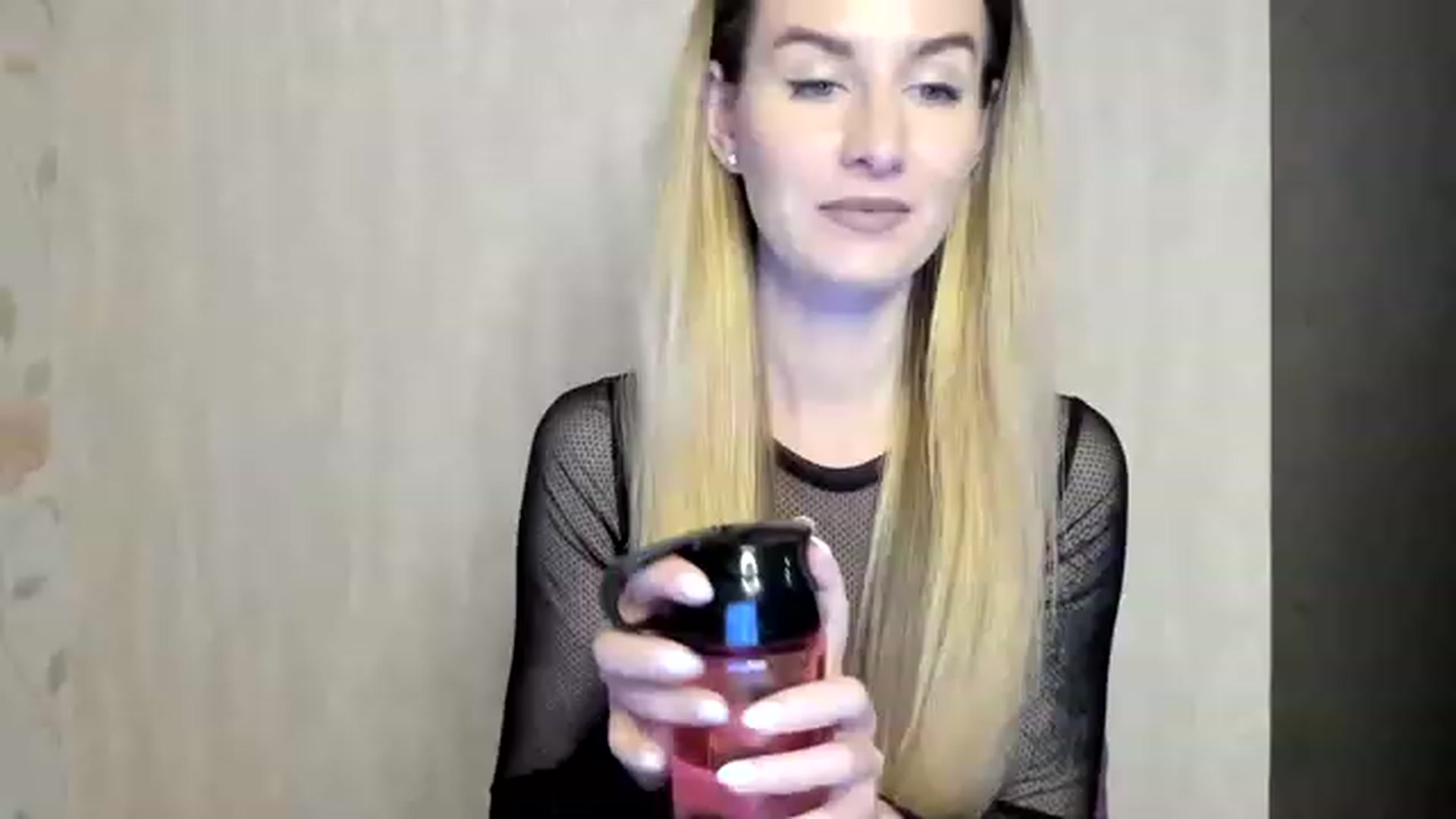 Gallery image thumbnail from Sonya_Kreez's myfreecams stream on, 11/19/2022, 12:44 image 18 of 20