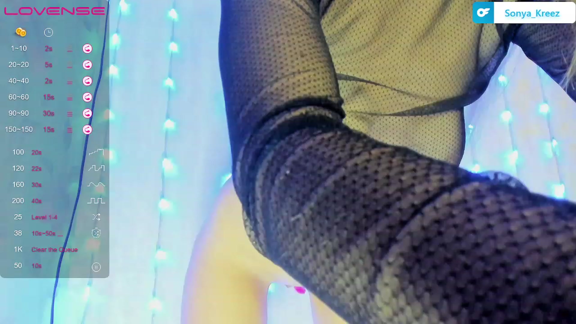 Gallery image thumbnail from Sonya_Kreez's myfreecams stream on, 12/10/2022, 20:08 image 20 of 20