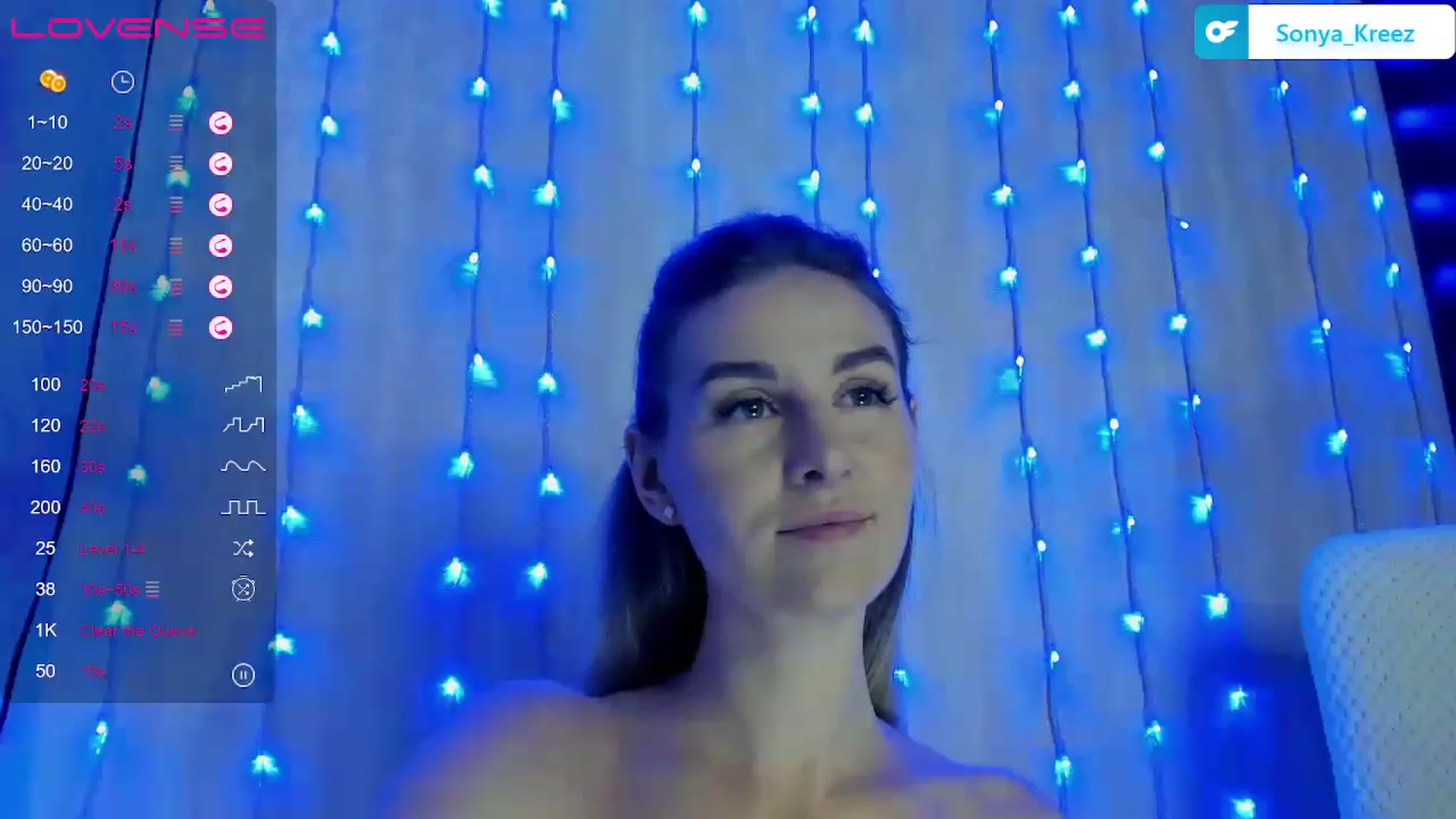 Gallery image thumbnail from Sonya_Kreez's myfreecams stream on, 12/18/2022, 18:57 image 18 of 20