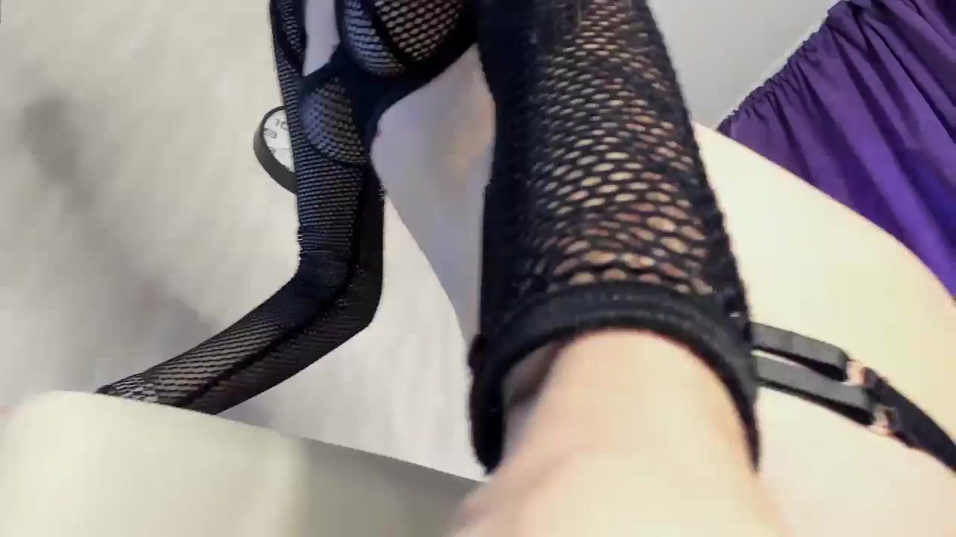 Gallery image thumbnail from Sonya_Kreez's myfreecams stream on, 09/03/2024, 11:04 image 14 of 20
