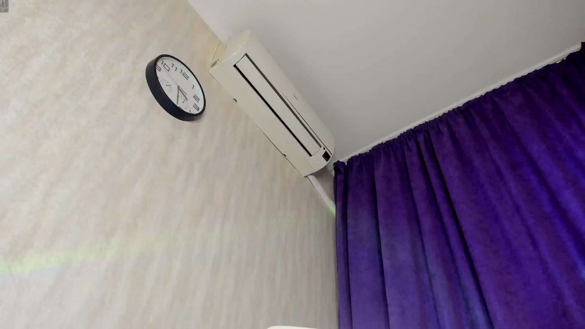 Gallery image thumbnail from Sonya_Kreez's myfreecams stream on, 04/30/2025, 12:53 image 11 of 20