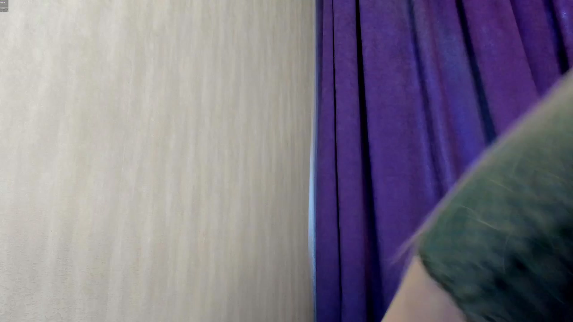 Gallery image thumbnail from Sonya_Kreez's myfreecams stream on, 05/07/2025, 12:43 image 9 of 20
