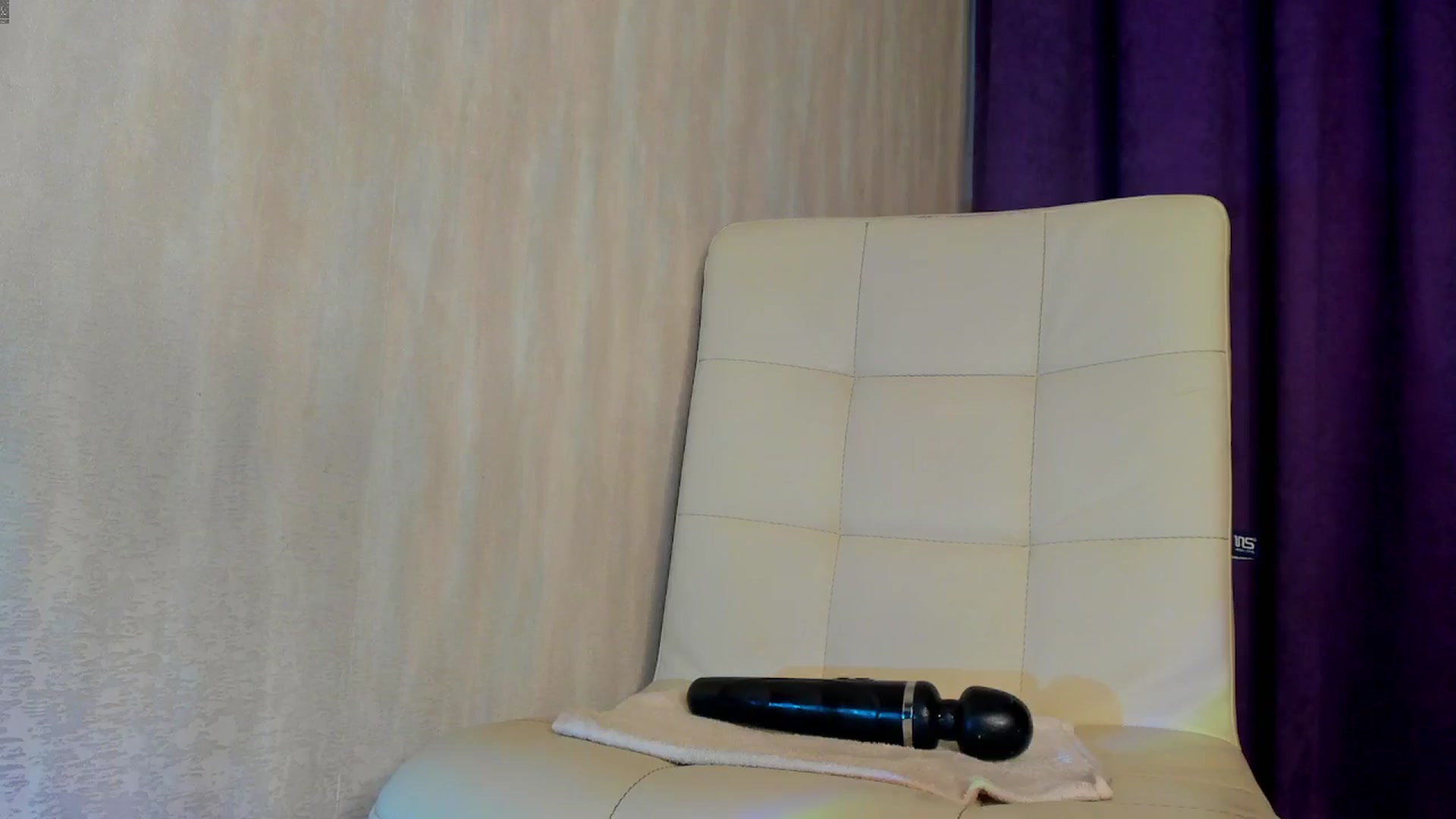 Gallery image thumbnail from Sonya_Kreez's myfreecams stream on, 05/24/2025, 14:25 image 9 of 20