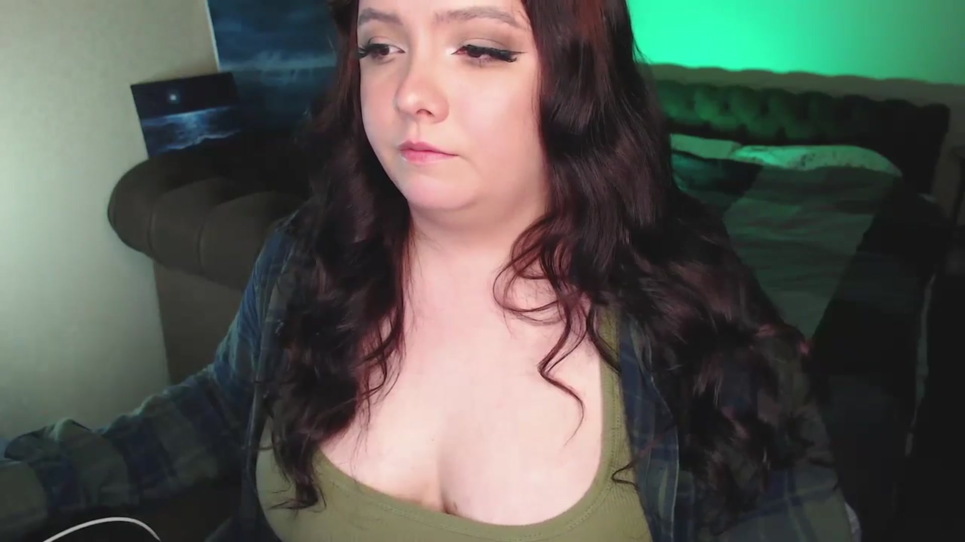 Gallery image thumbnail from Sonya_blade9's myfreecams stream on, 05/10/2024, 17:20 image 16 of 20