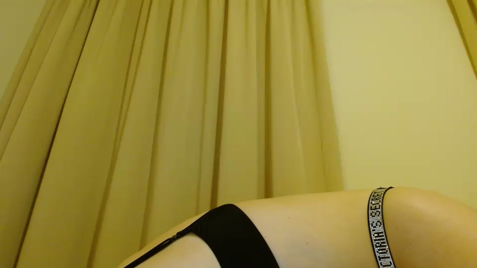 Gallery image thumbnail from Sonyabrage's myfreecams stream on, 11/23/2022, 23:36 image 18 of 20
