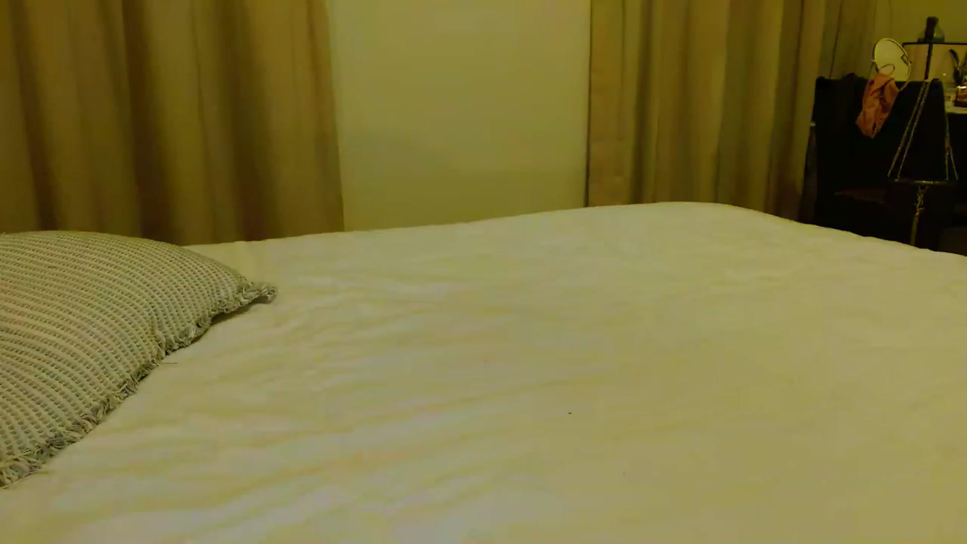 Gallery image thumbnail from Sonyabrage's myfreecams stream on, 11/25/2022, 21:20 image 7 of 20