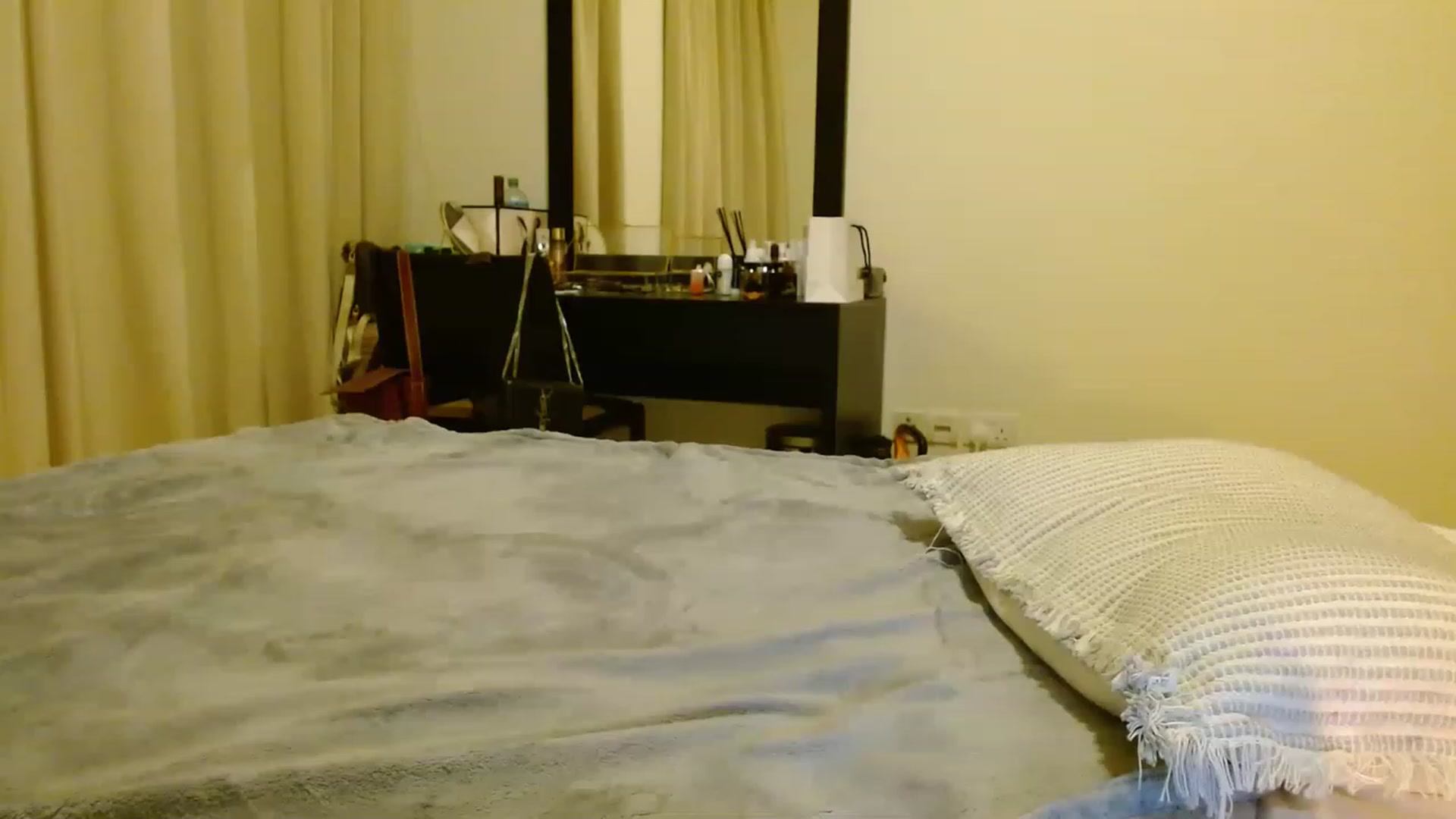 Gallery image thumbnail from Sonyabrage's myfreecams stream on, 12/02/2022, 22:28 image 2 of 20