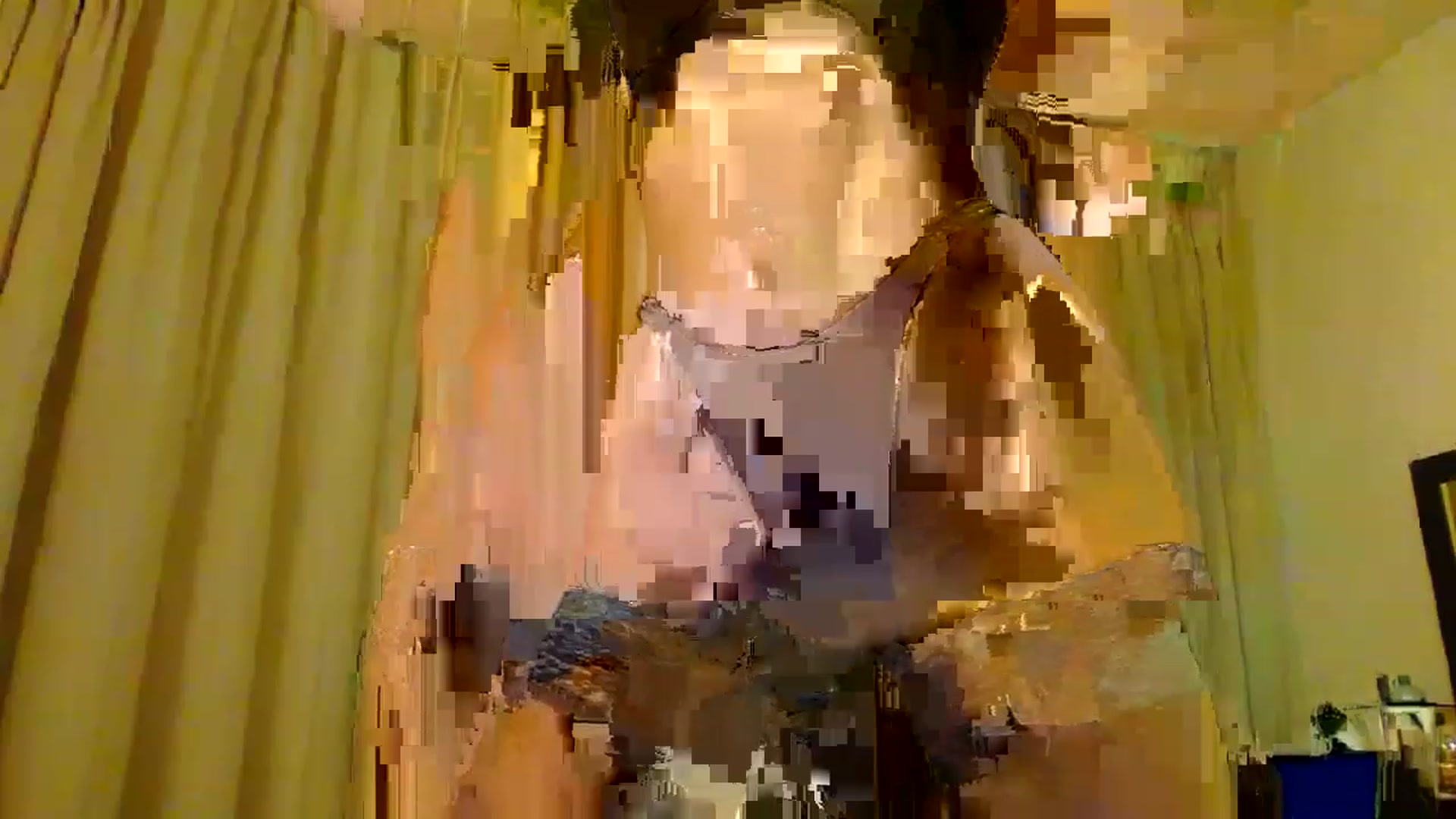 Gallery image thumbnail from Sonyabrage's myfreecams stream on, 12/03/2022, 02:27 image 16 of 20