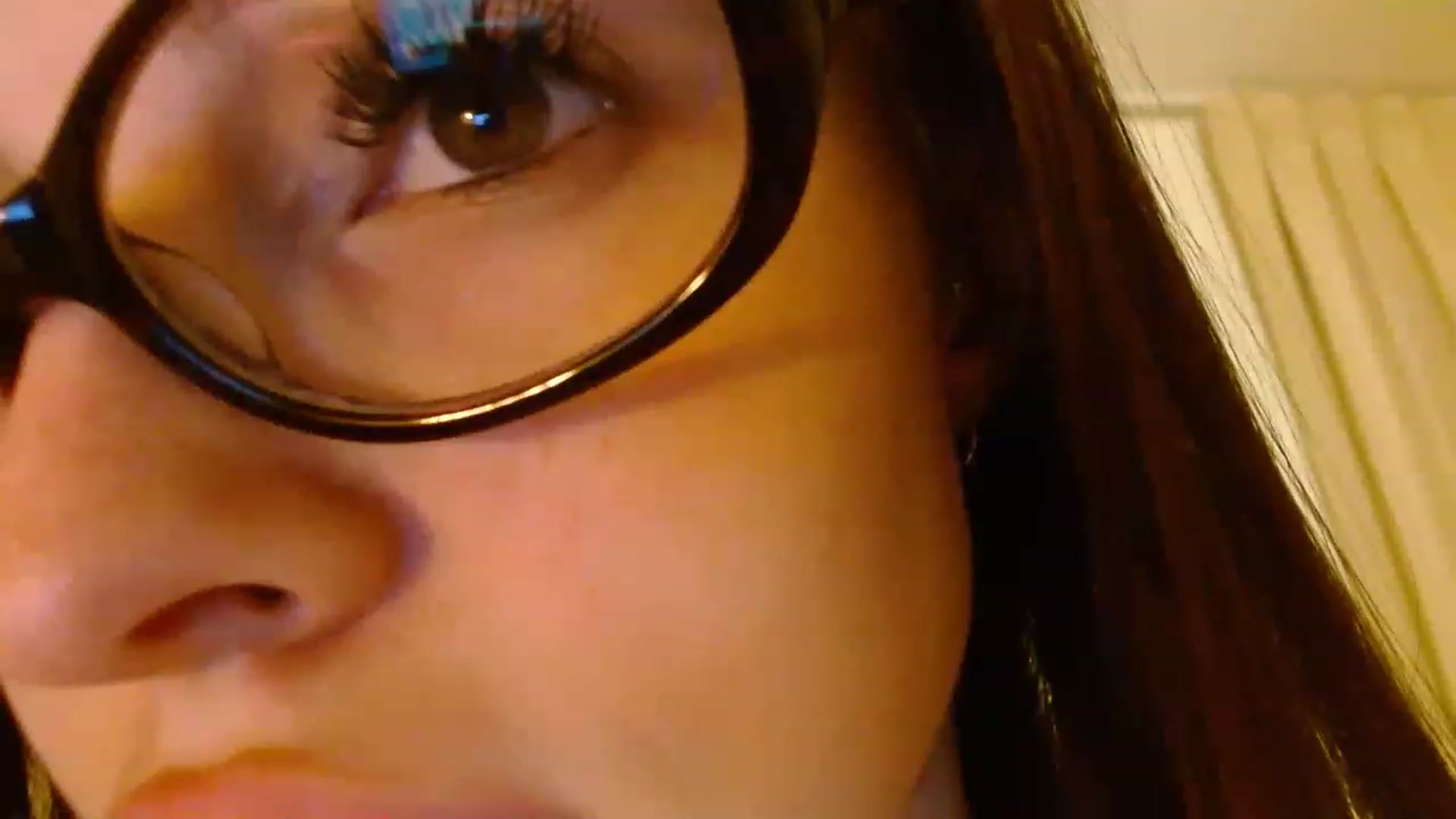 Gallery image thumbnail from Sonyabrage's myfreecams stream on, 12/07/2022, 21:41 image 8 of 20