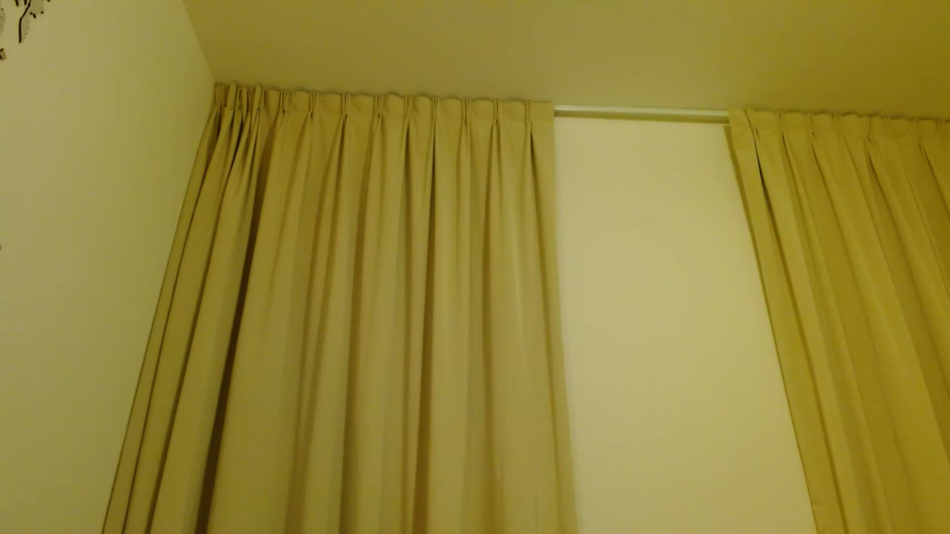 Gallery image thumbnail from Sonyabrage's myfreecams stream on, 12/10/2022, 20:07 image 10 of 20