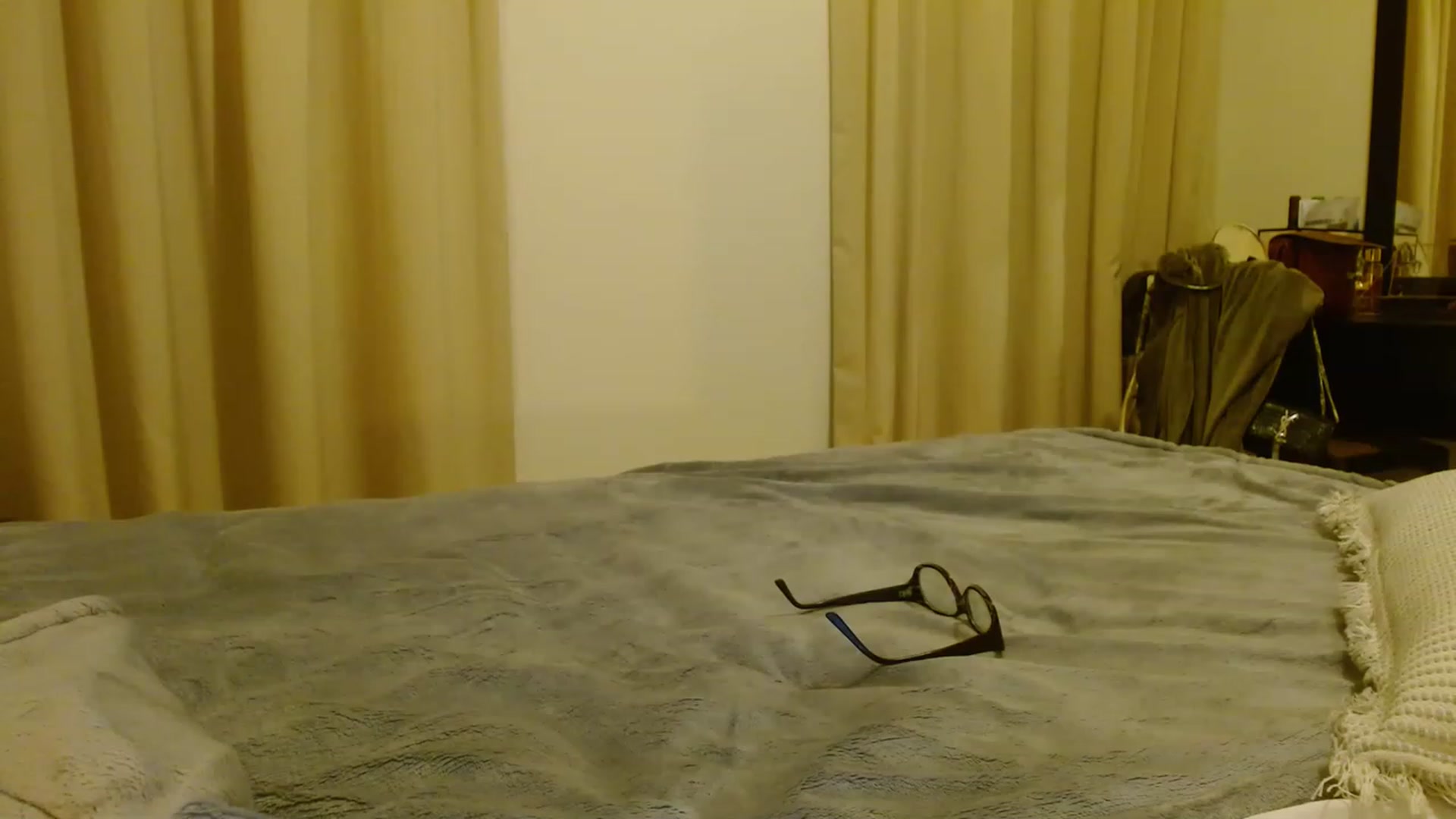 Gallery image thumbnail from Sonyabrage's myfreecams stream on, 12/11/2022, 03:04 image 13 of 20